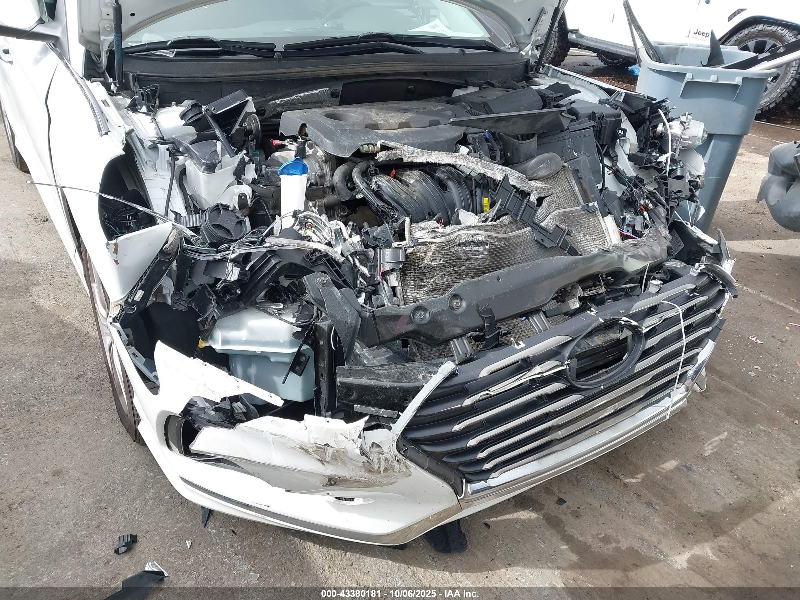 HYUNDAI SONATA image 6