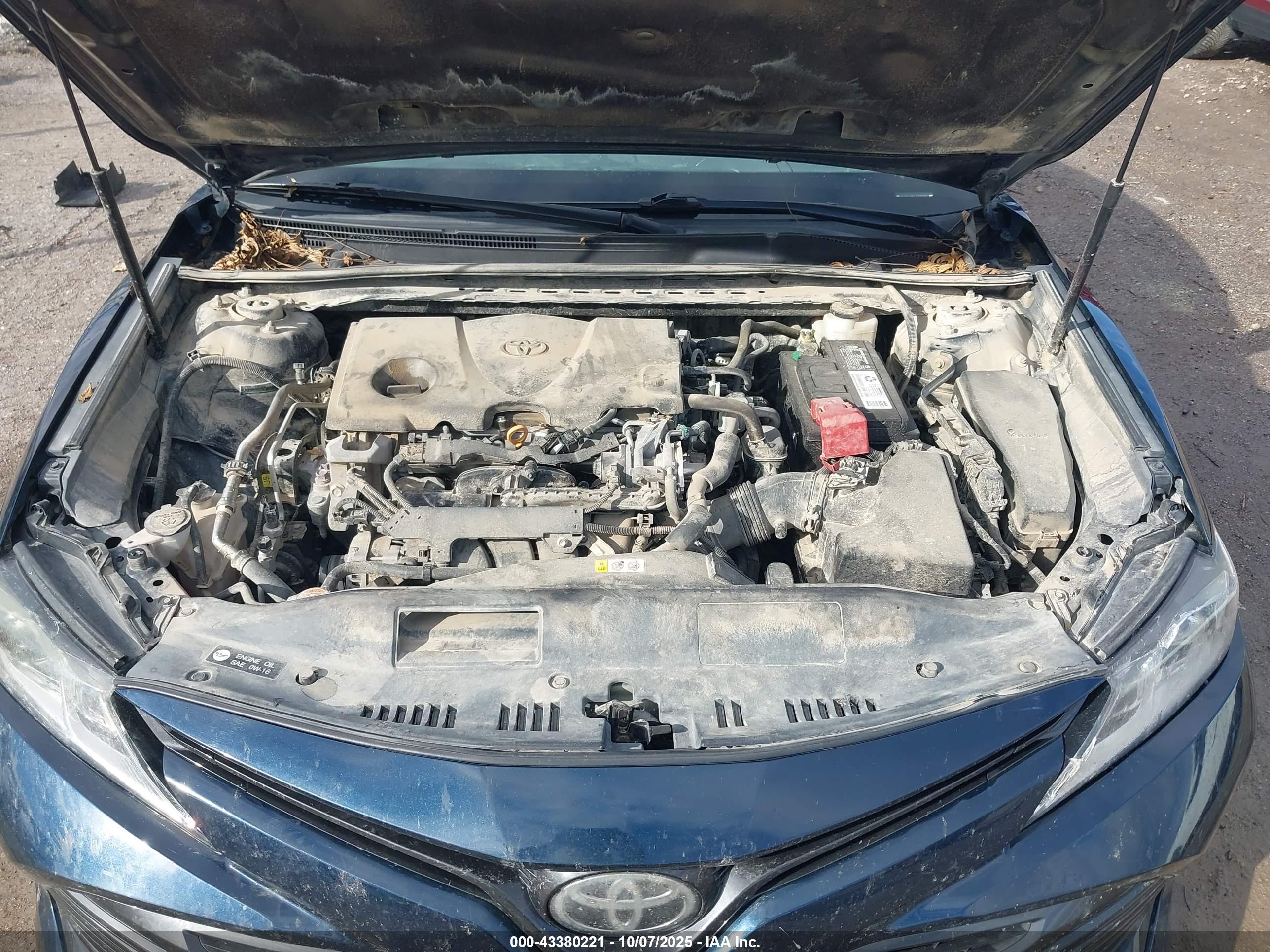 TOYOTA CAMRY image 10