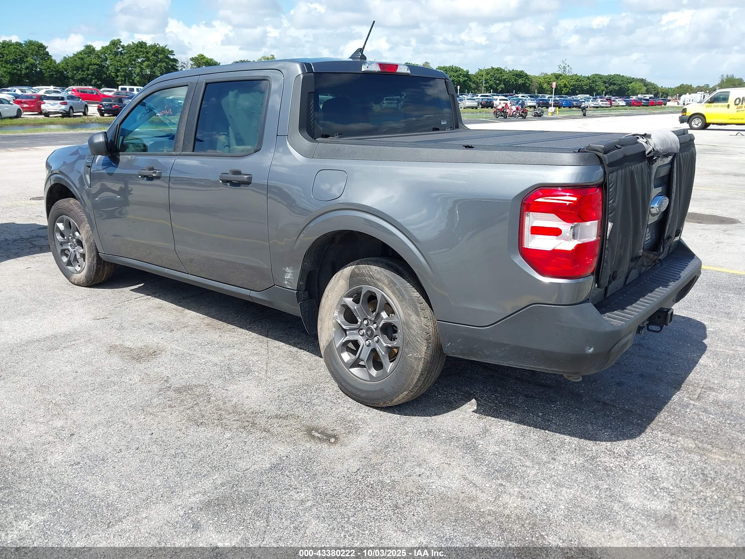 FORD MAVERICK image 3
