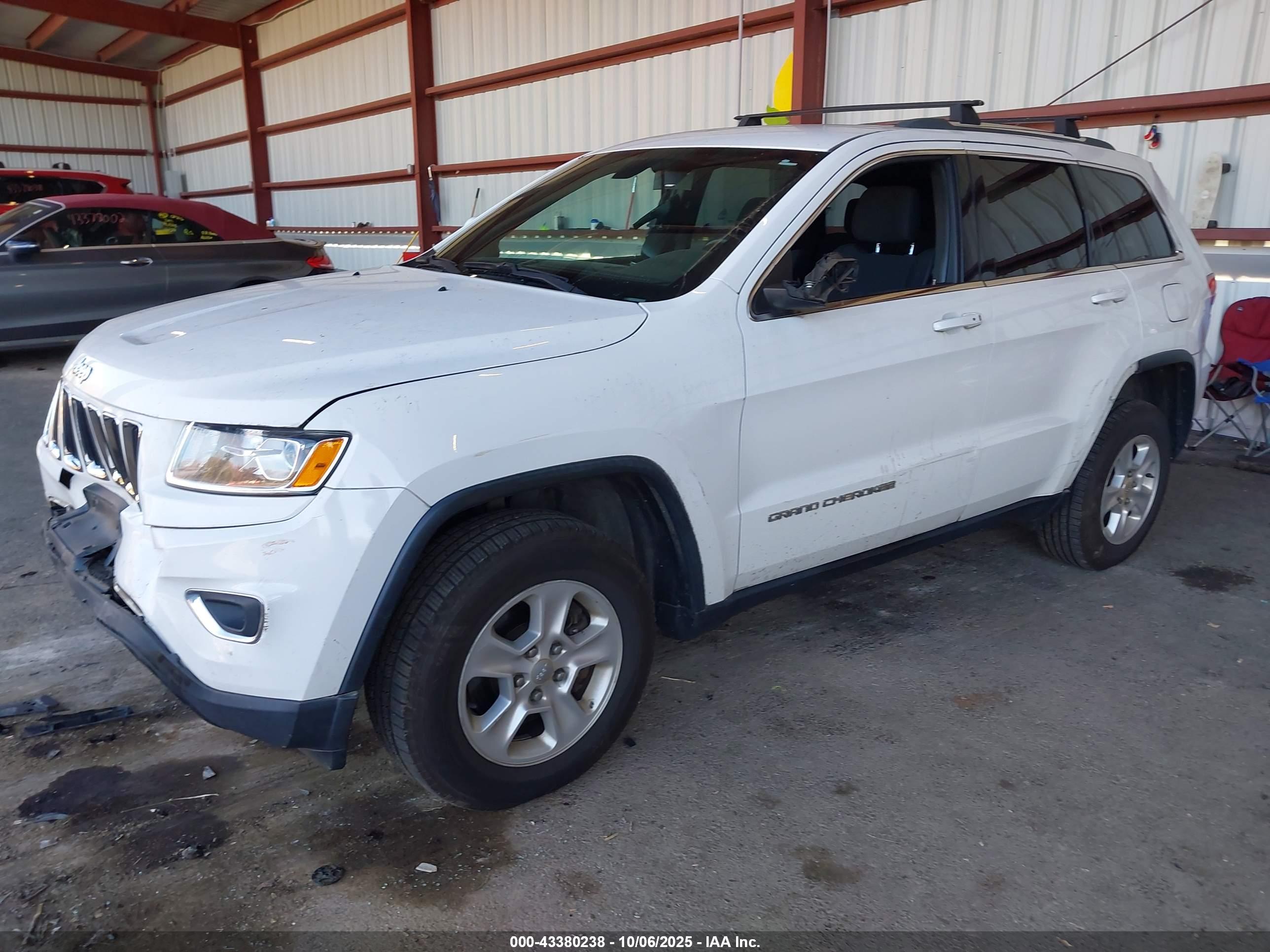 JEEP GRAND image 2