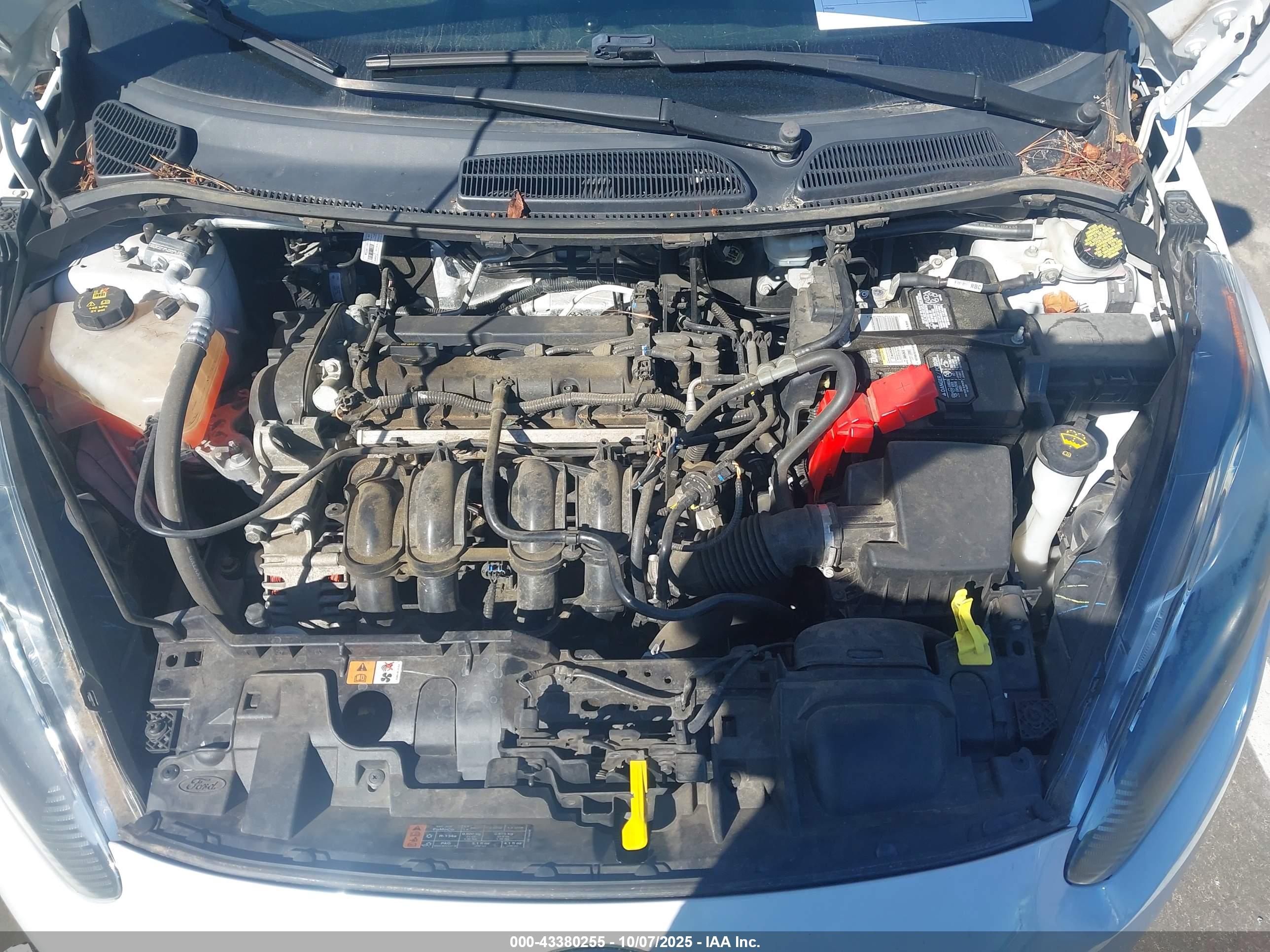FORD FIESTA image 10