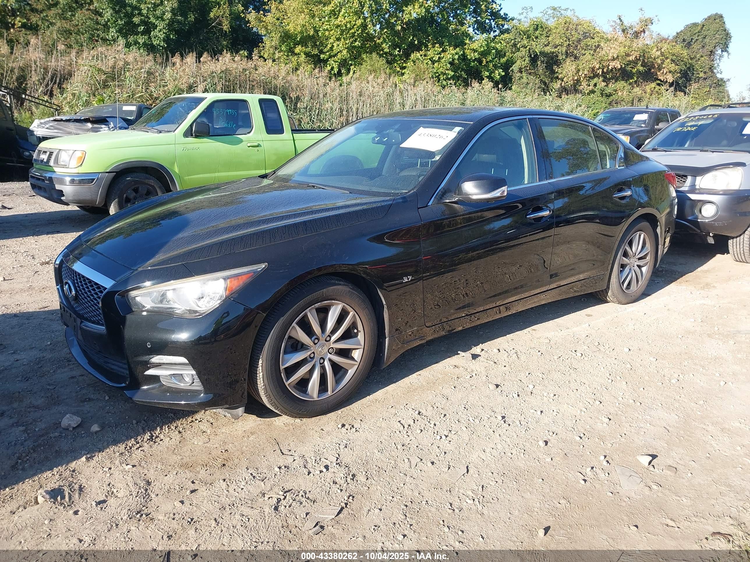 INFINITI Q50 image 2