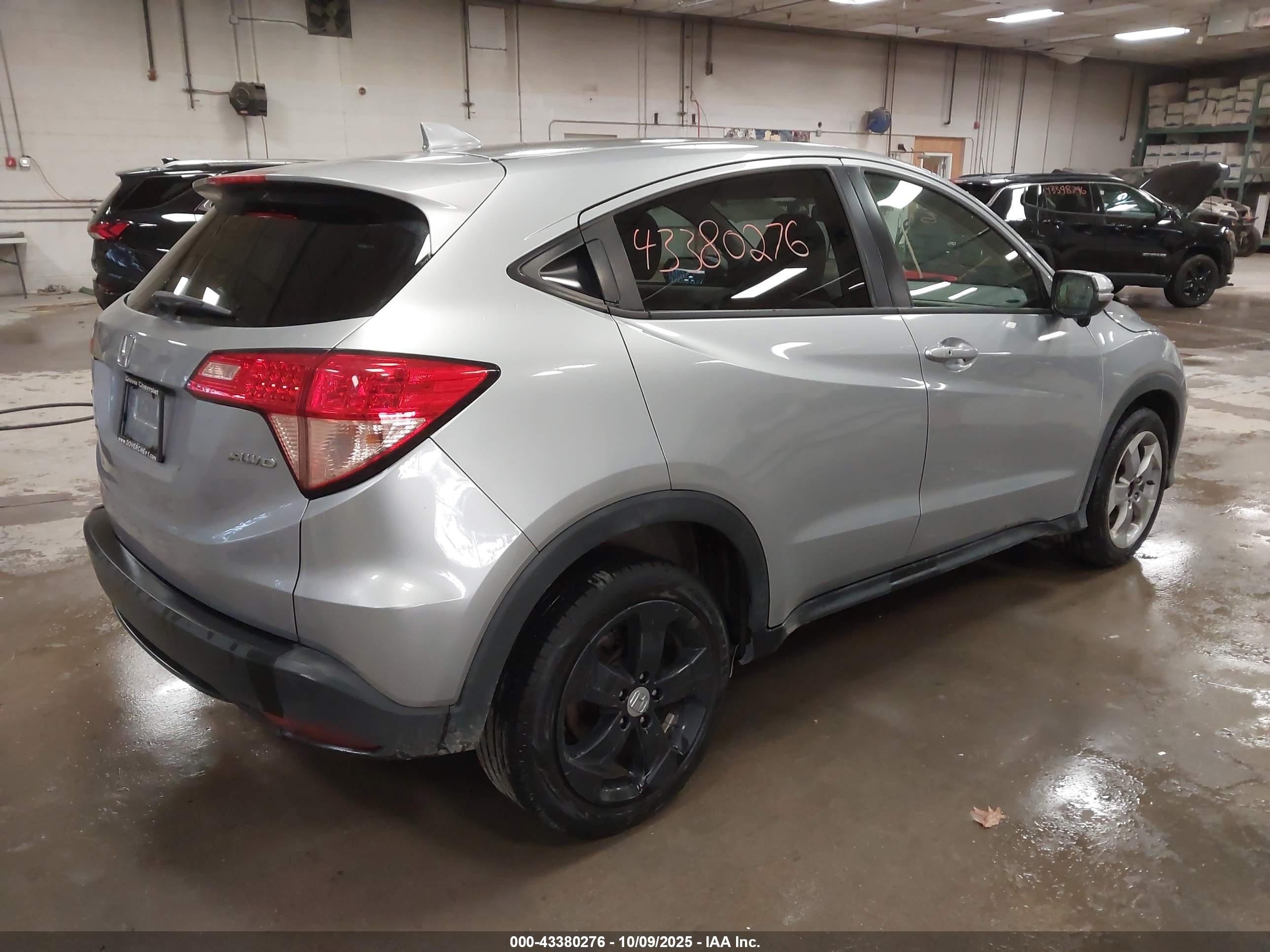 HONDA HR-V image 4