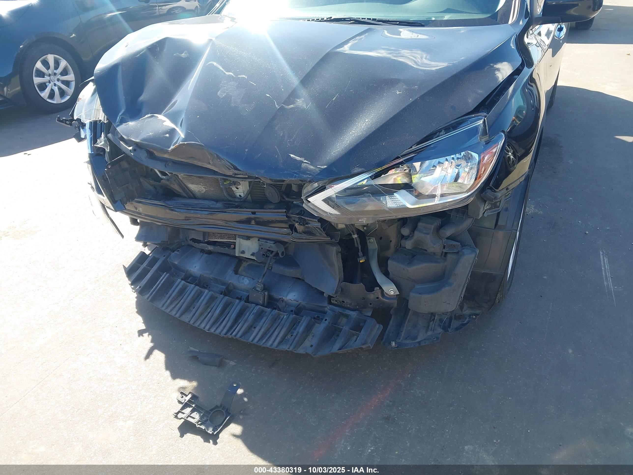 NISSAN SENTRA image 6