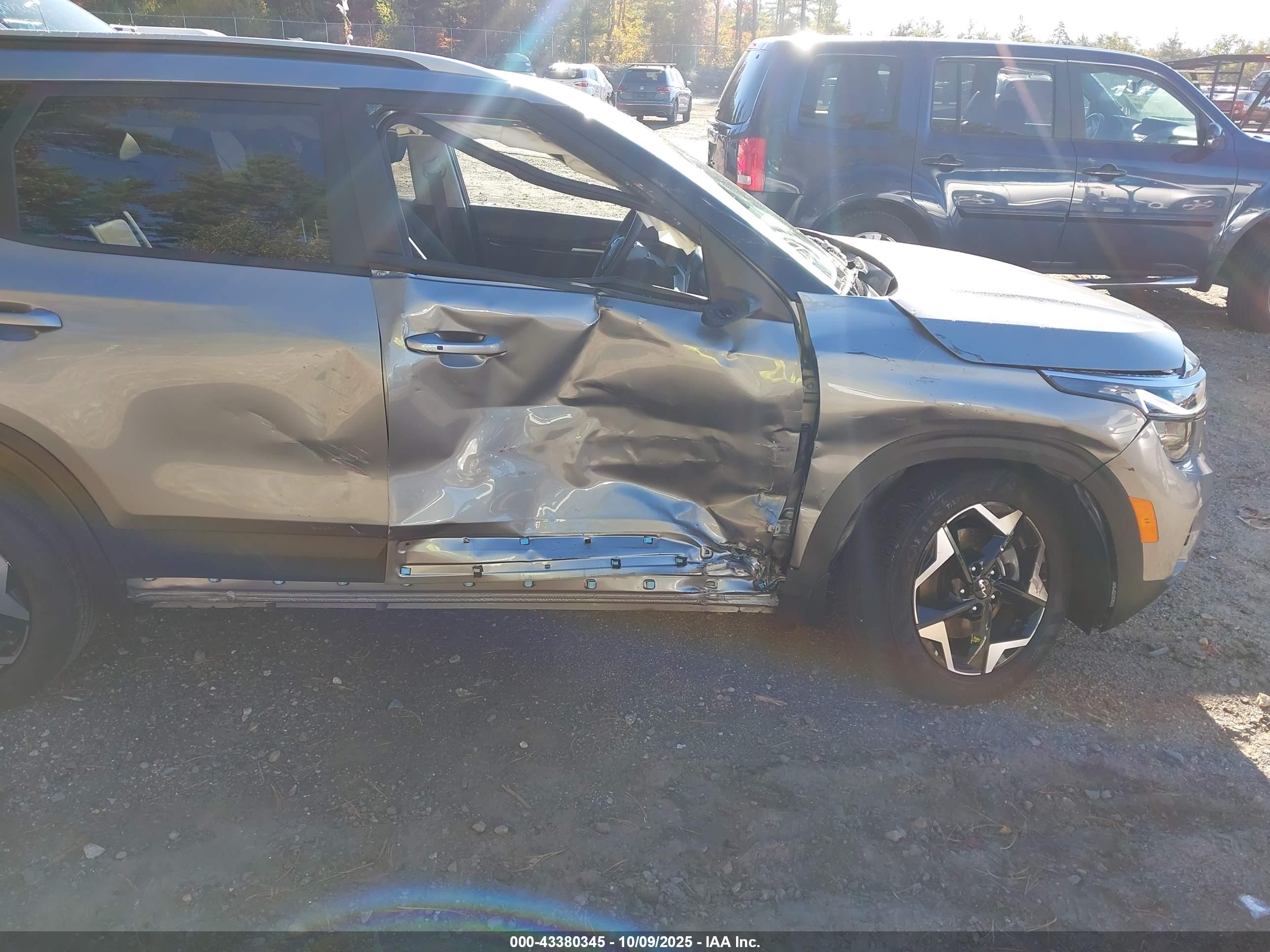 KIA SELTOS image 6