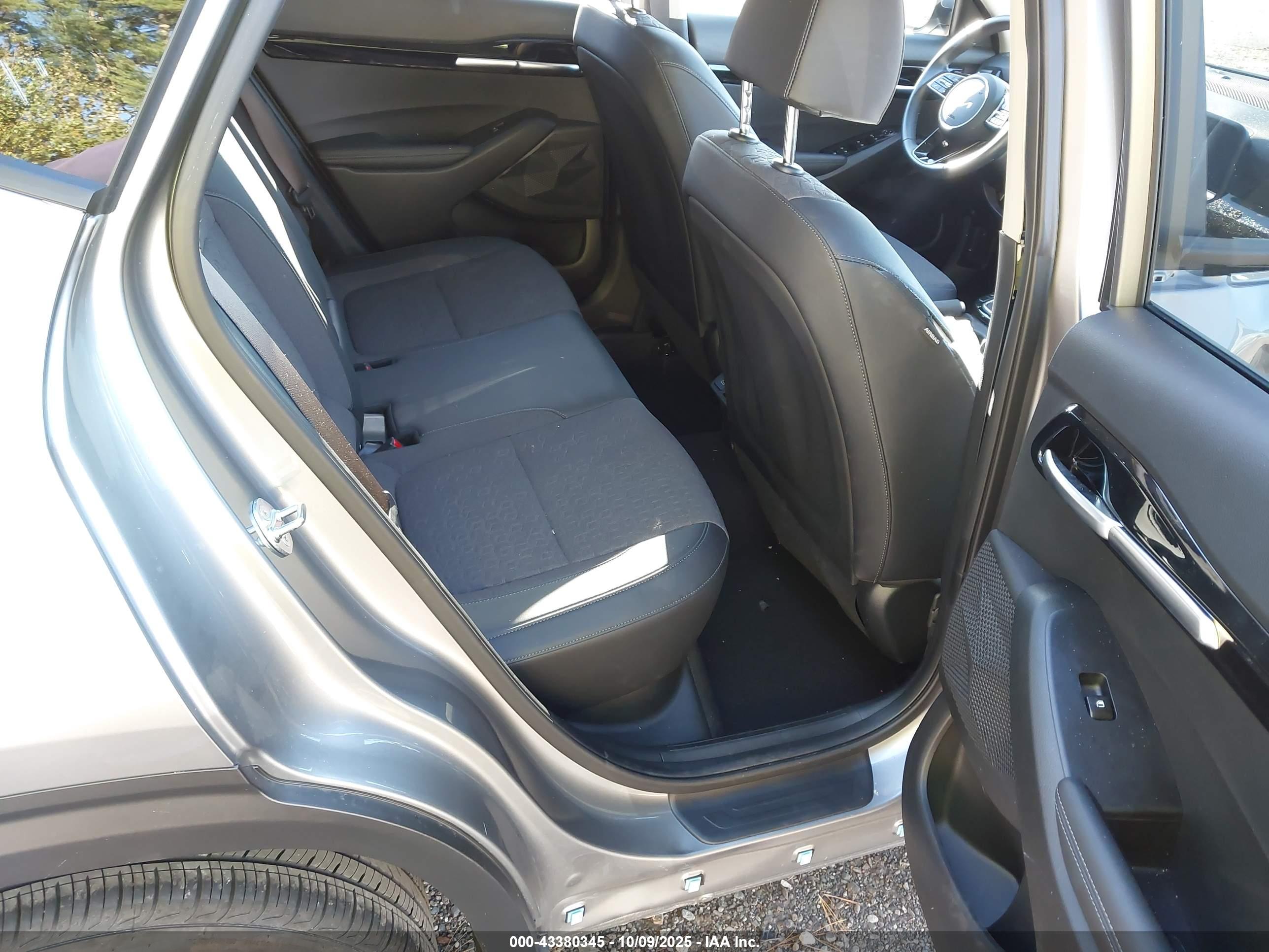 KIA SELTOS image 8