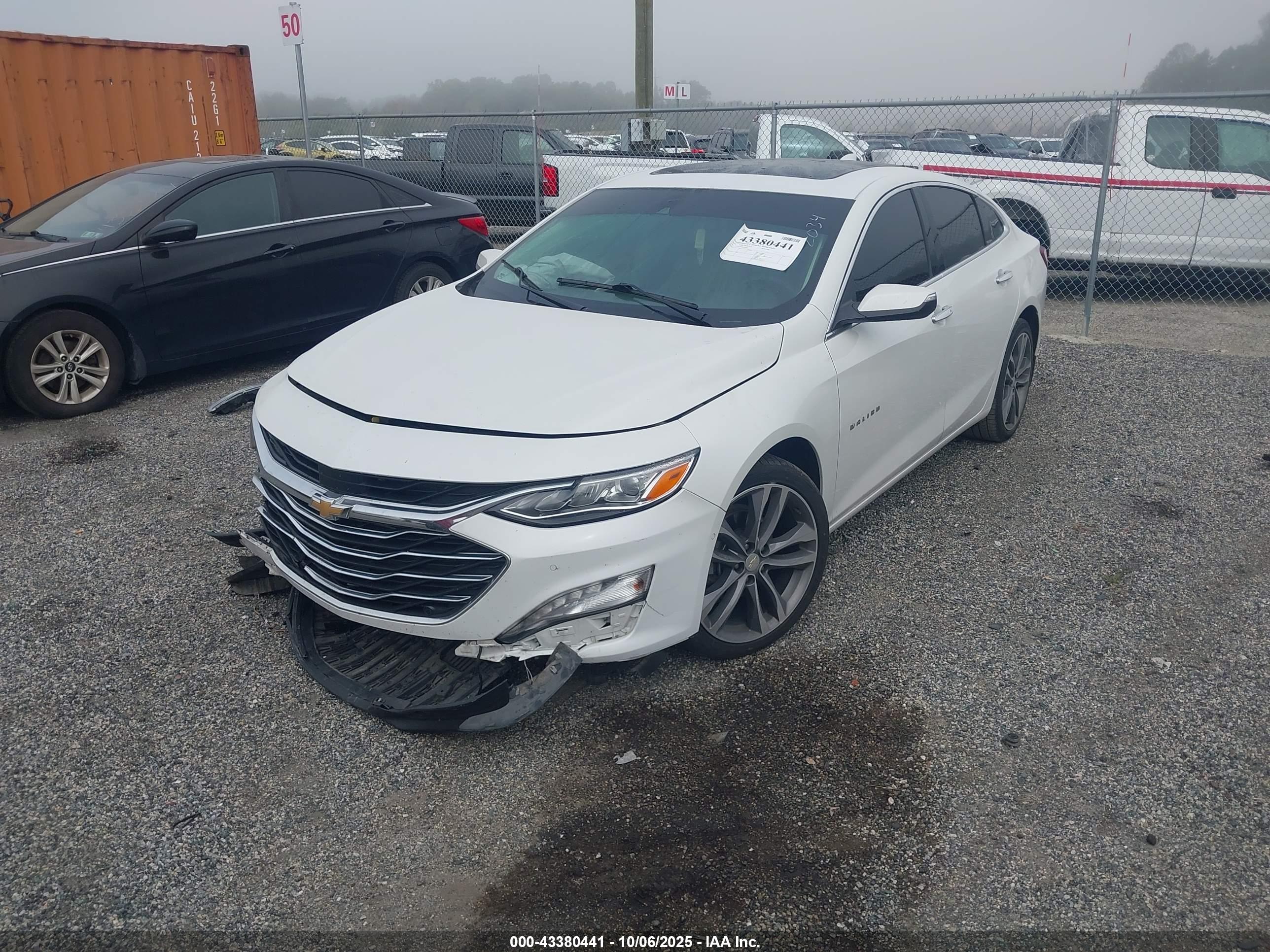 CHEVROLET MALIBU image 2