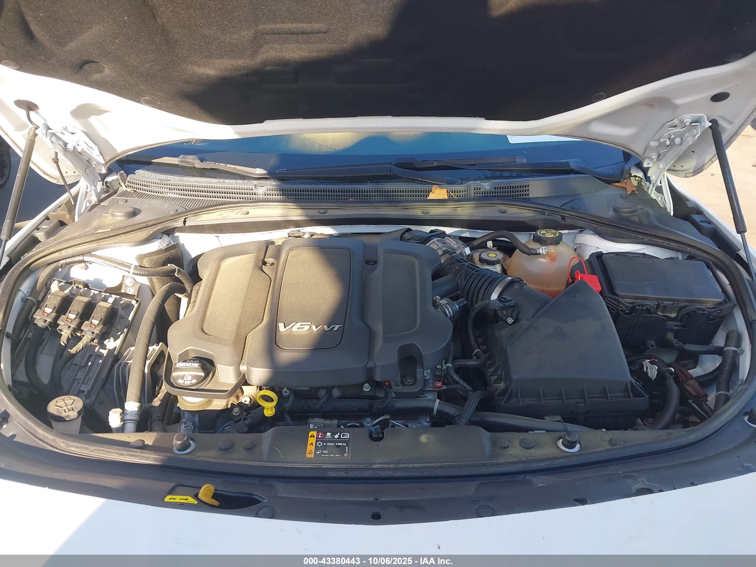 BUICK LACROSSE image 10