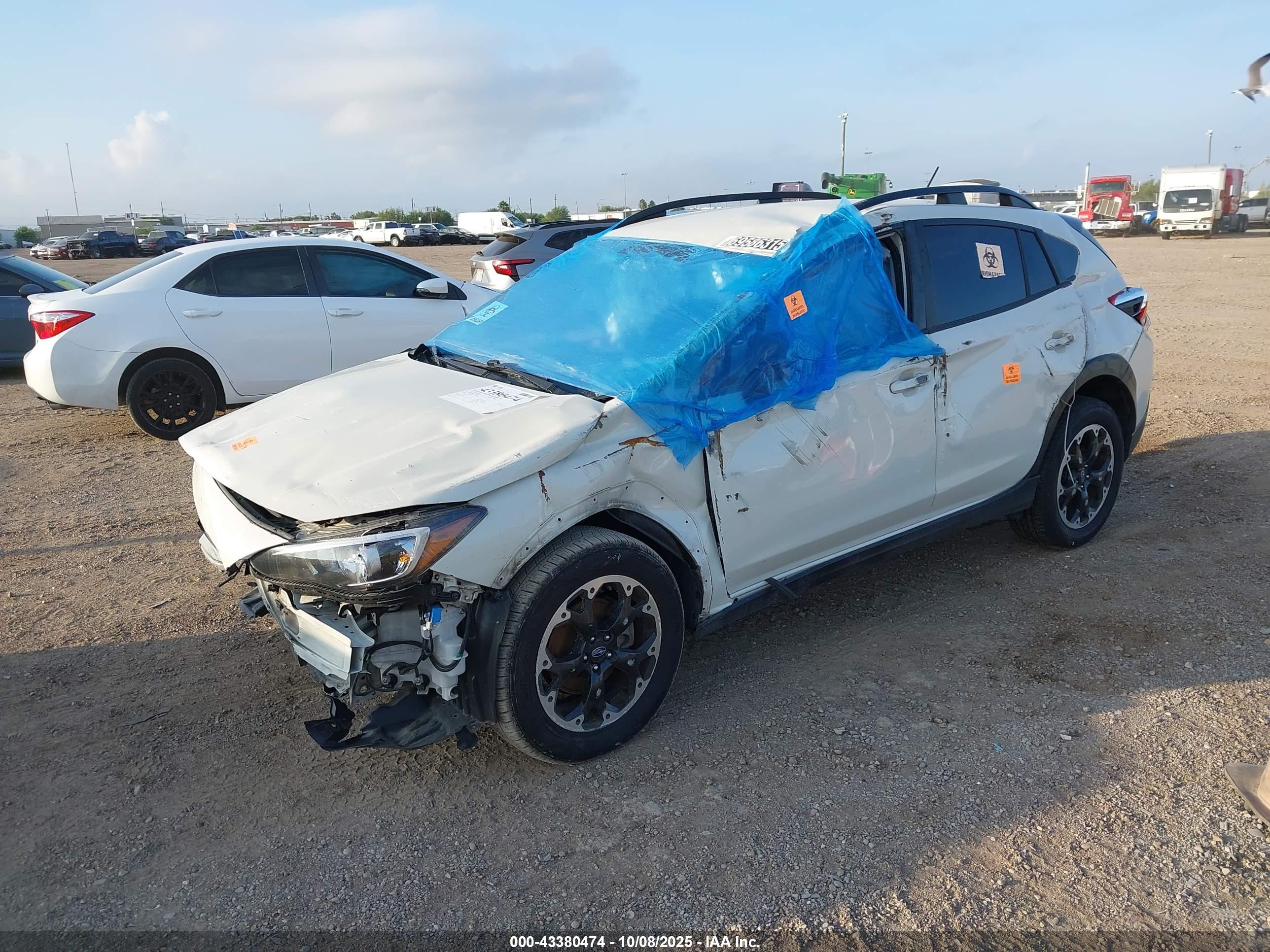 SUBARU CROSSTREK image 2