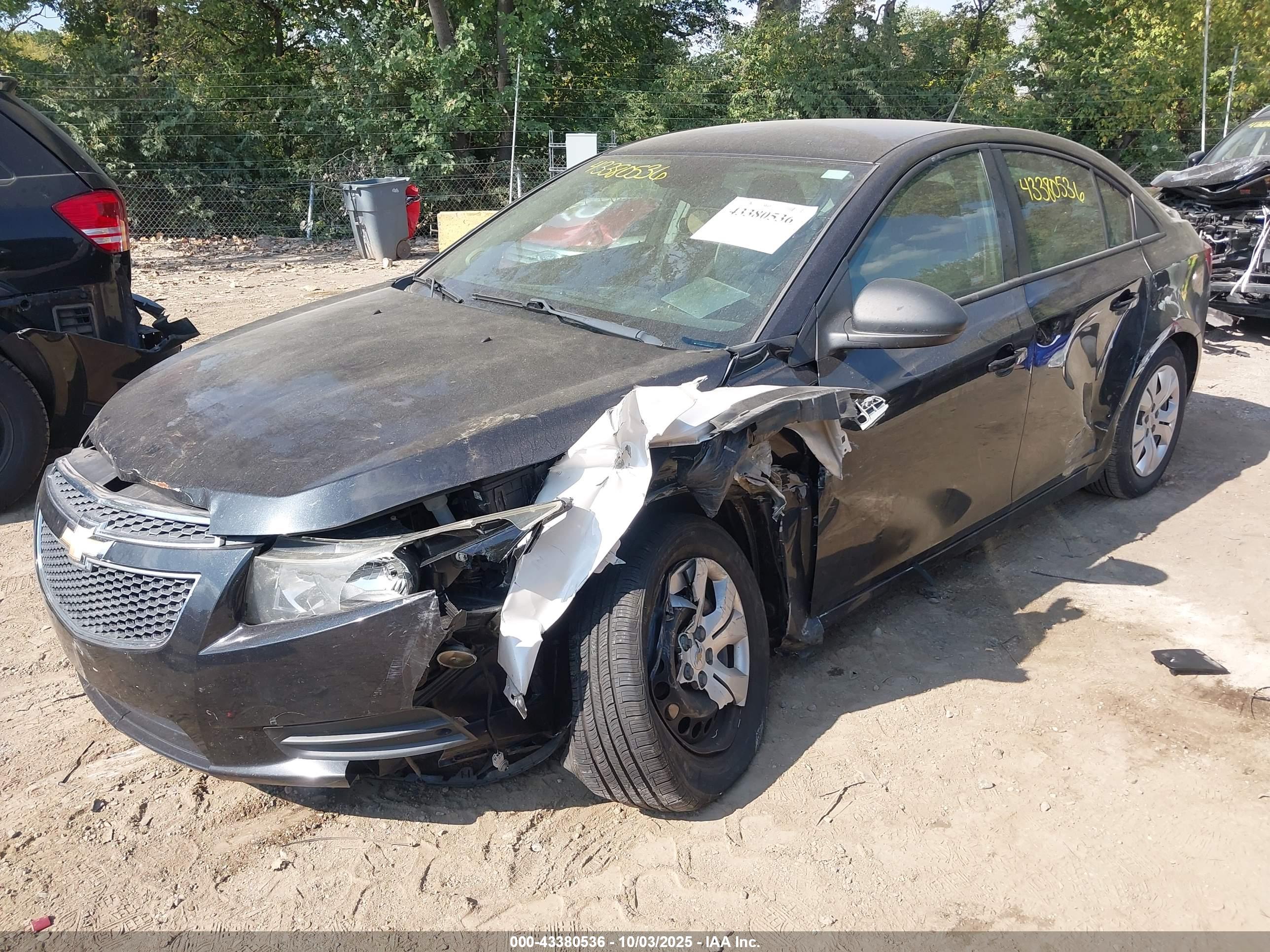 CHEVROLET CRUZE image 6
