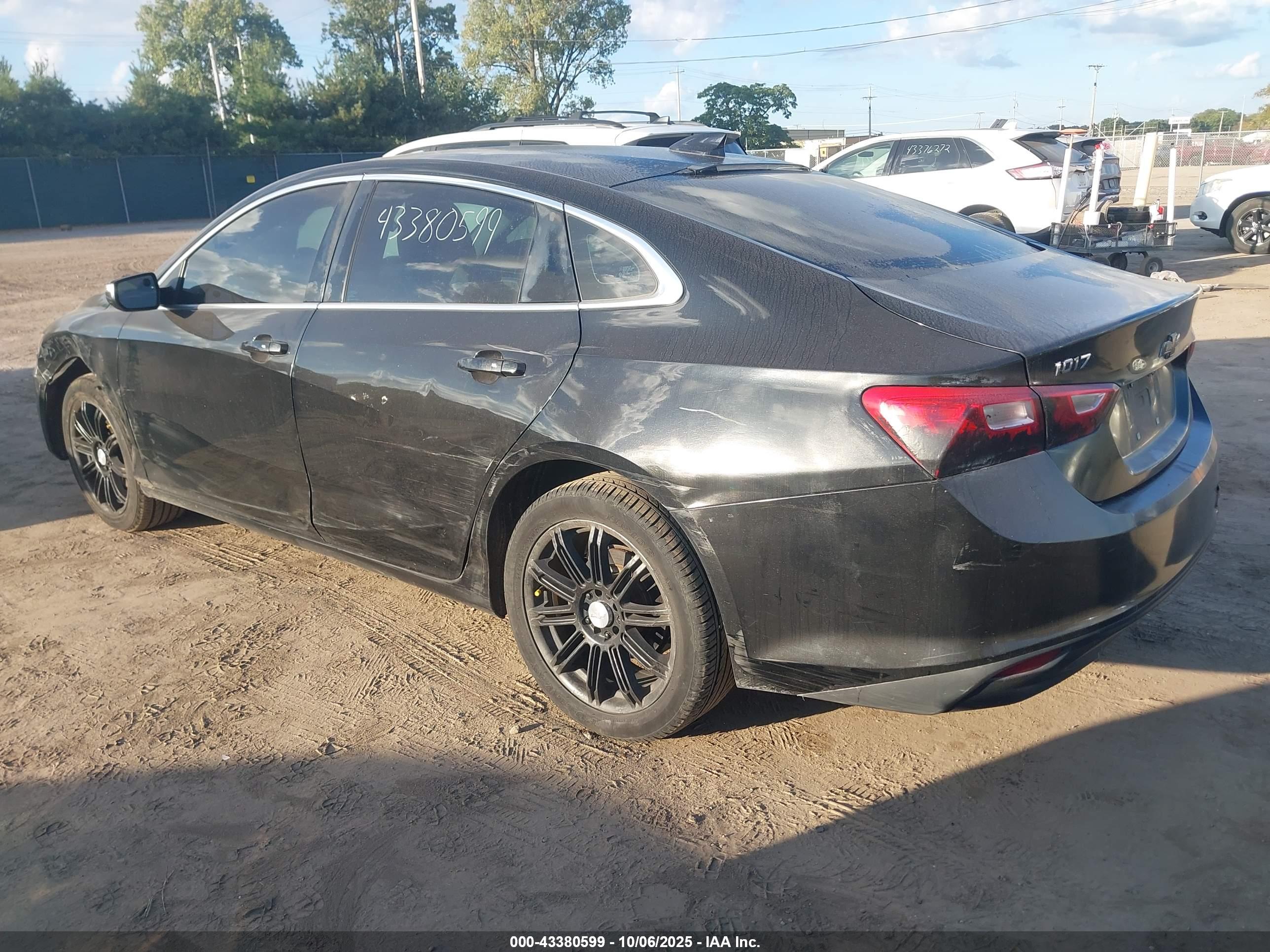 CHEVROLET MALIBU image 3