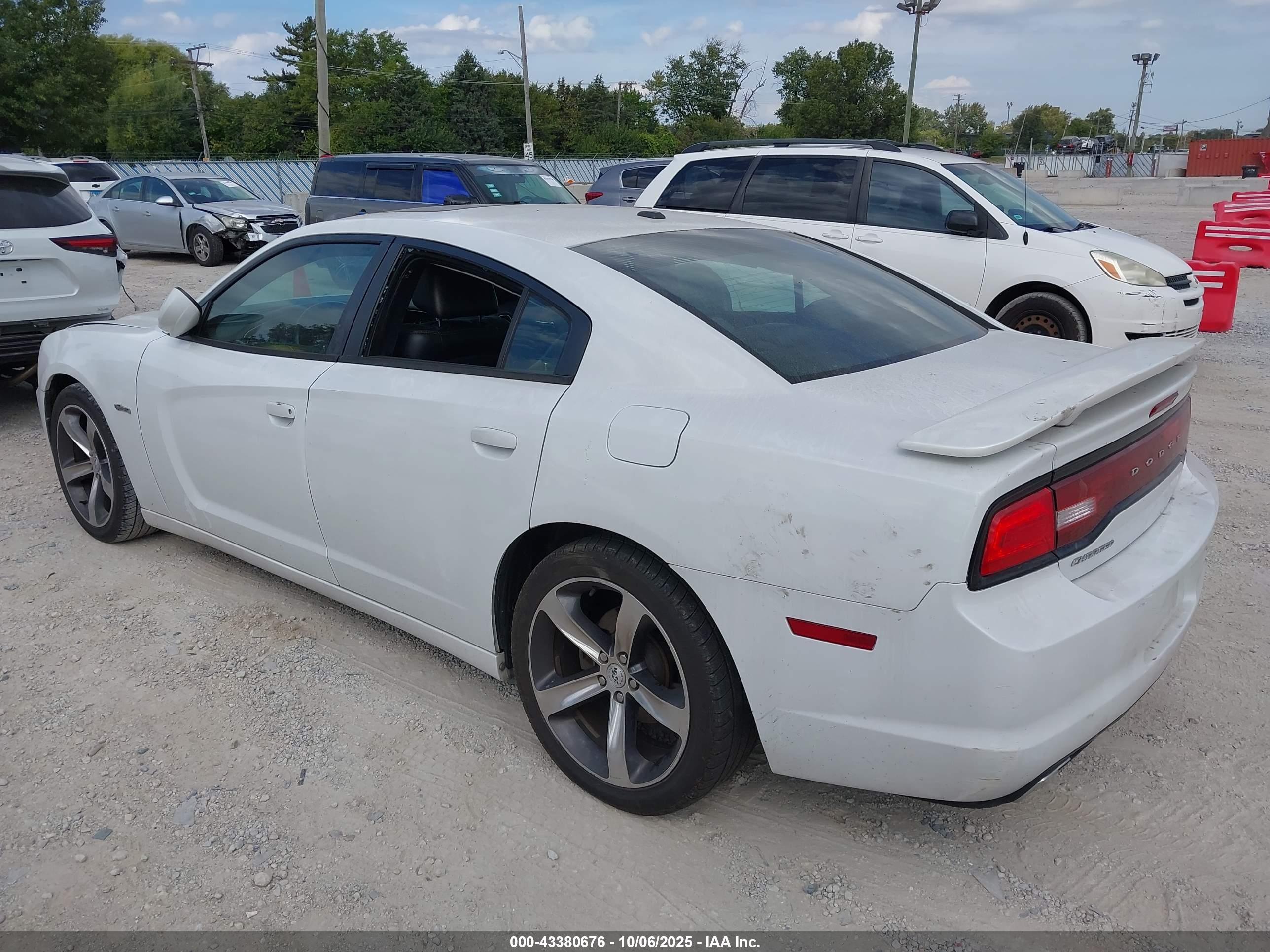 DODGE CHARGER image 3