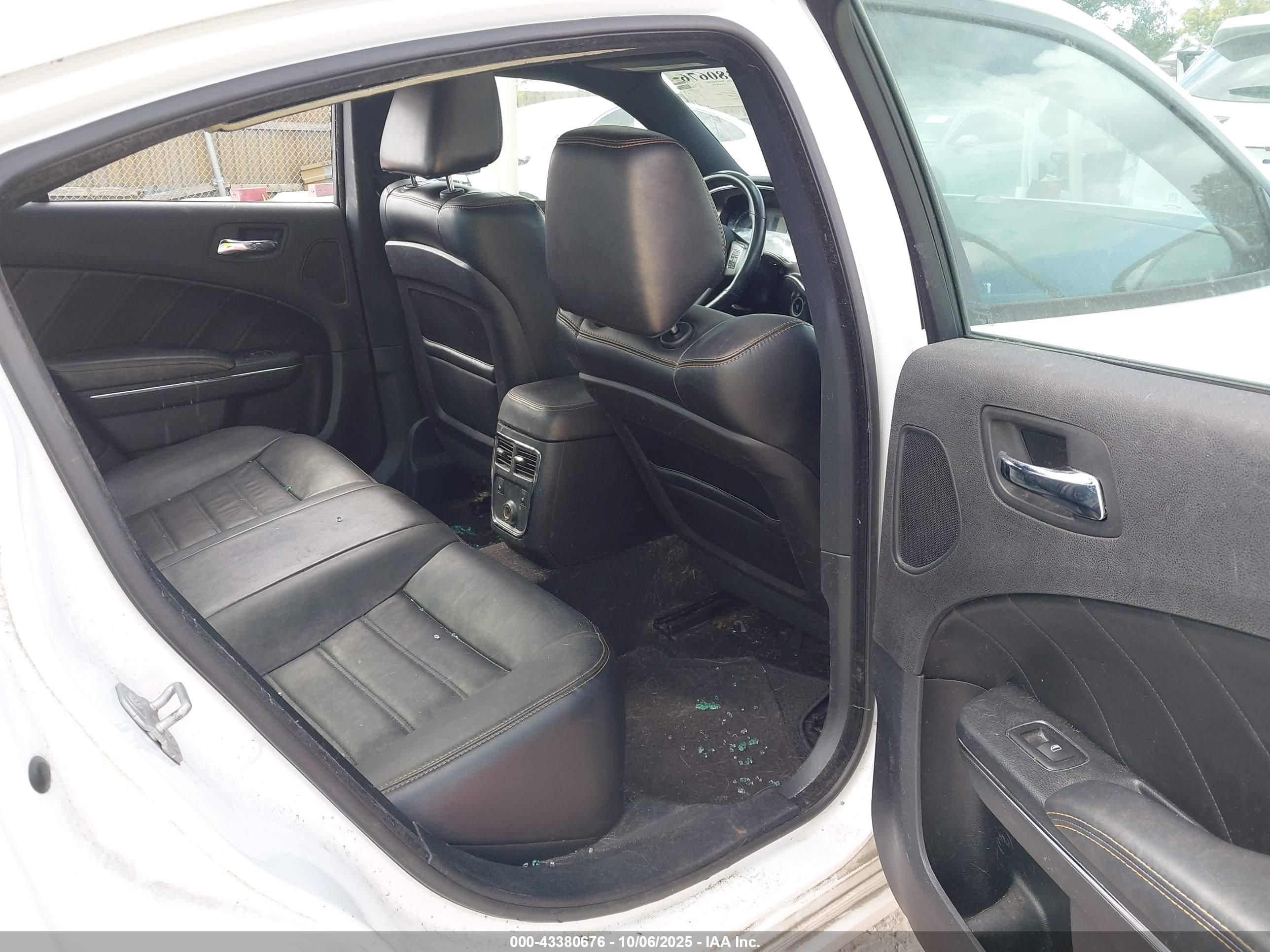 DODGE CHARGER image 8