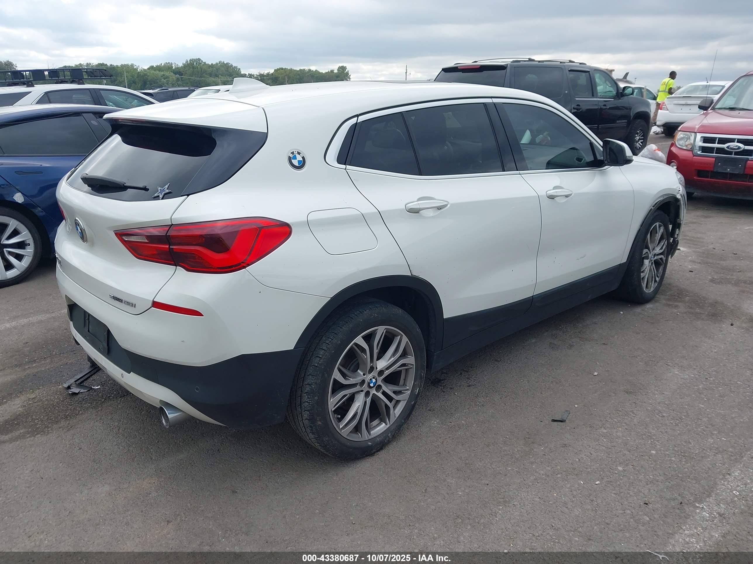 BMW X2 image 4