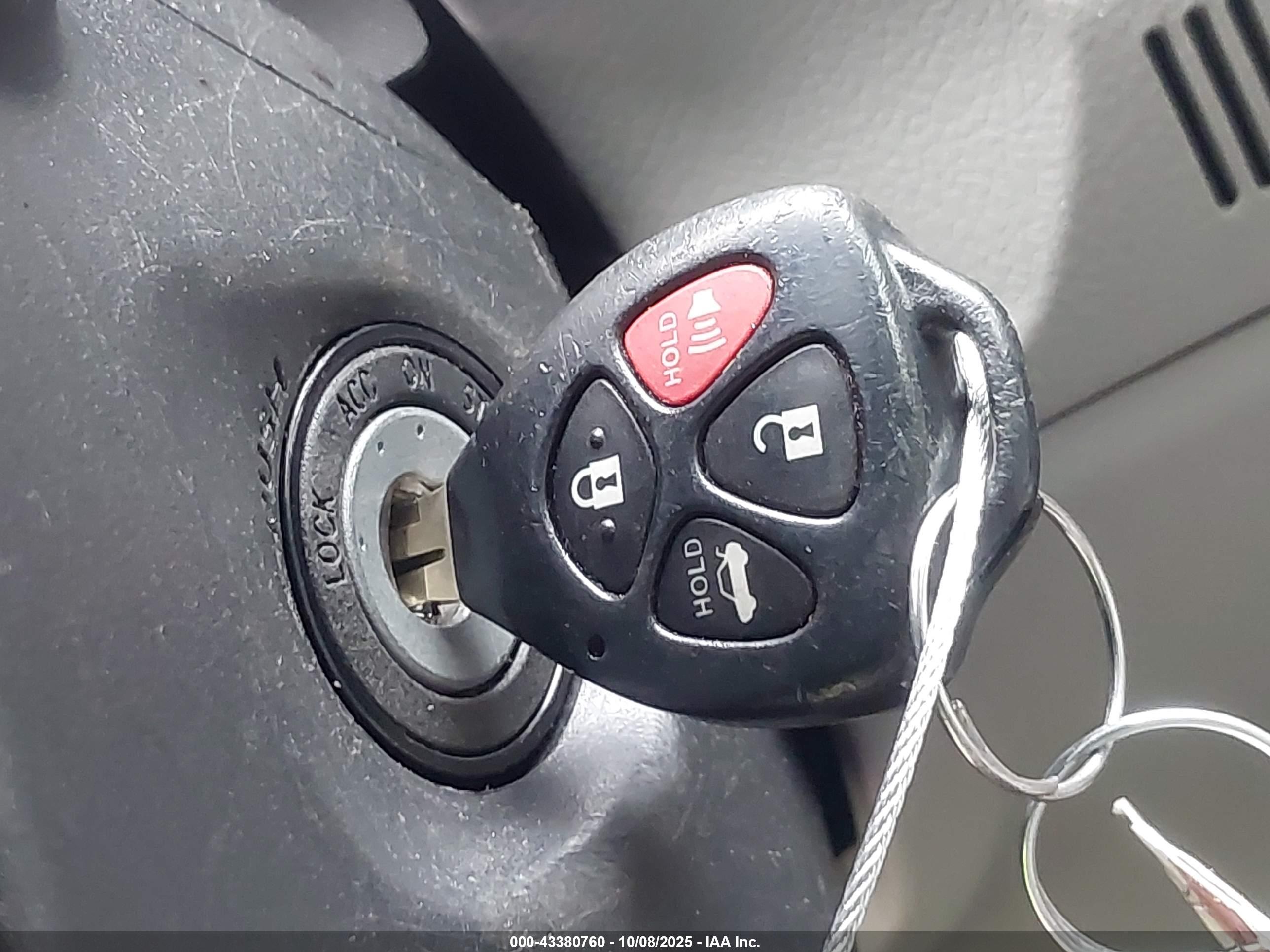 TOYOTA COROLLA image 11