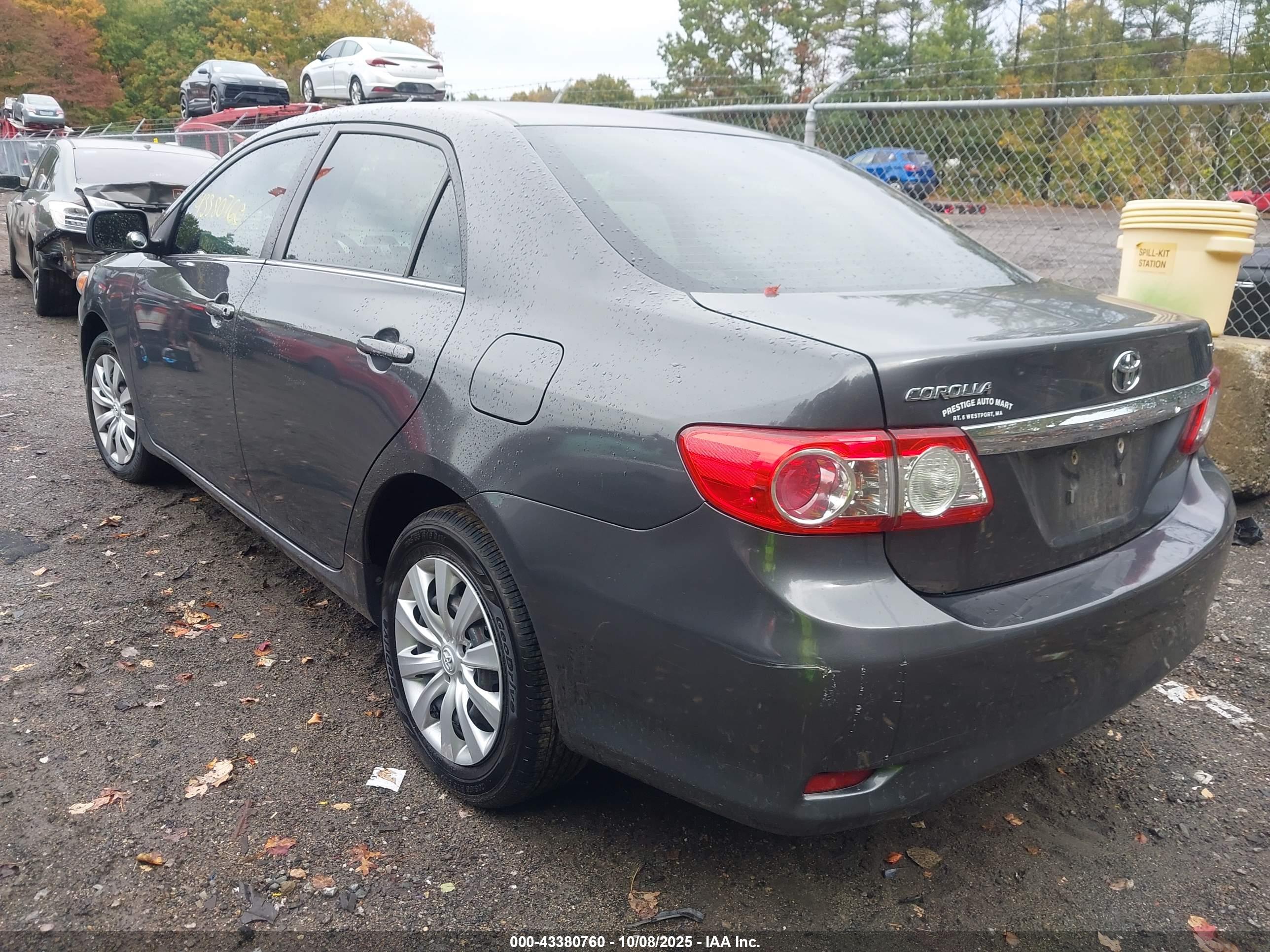 TOYOTA COROLLA image 3