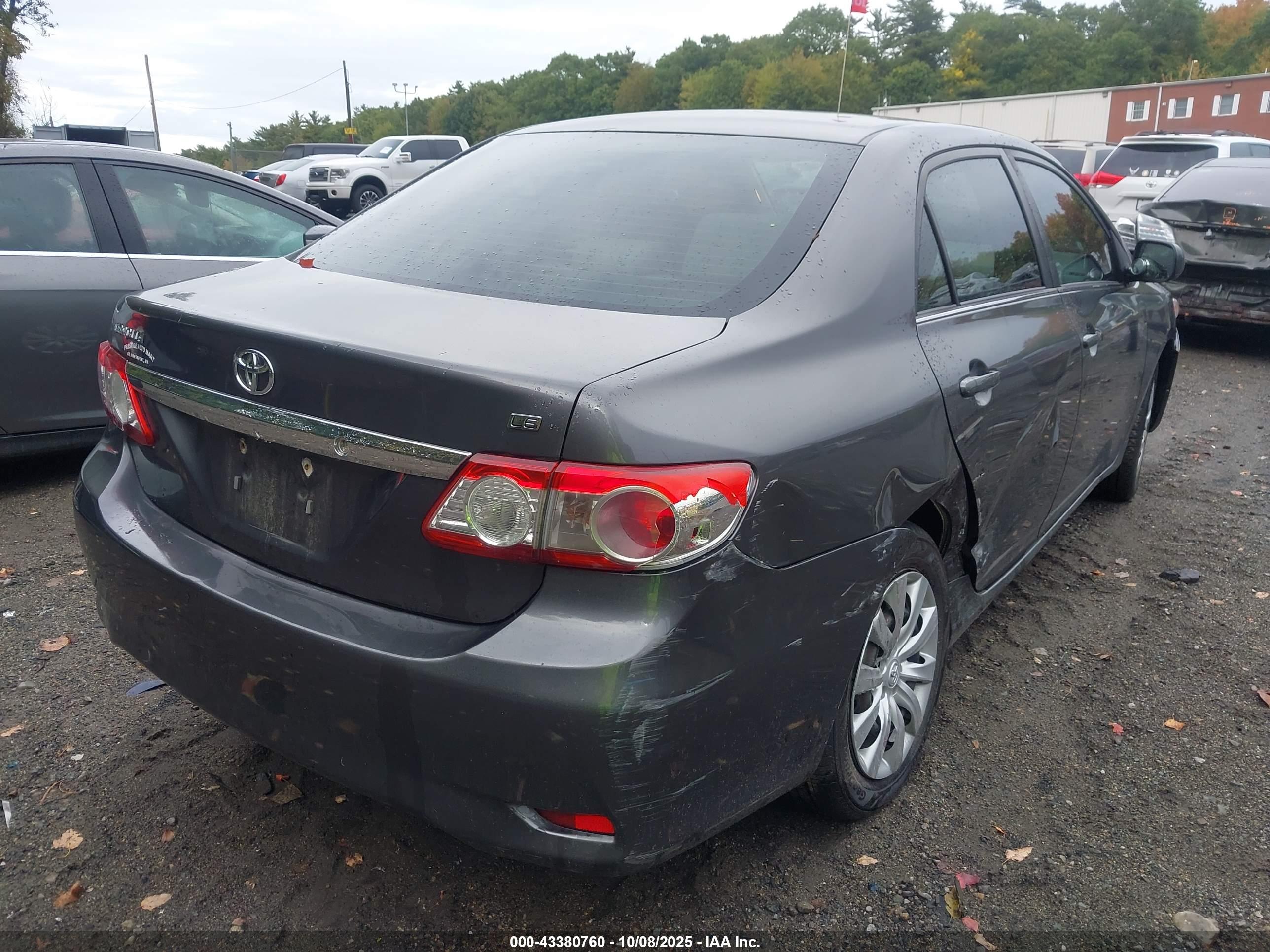 TOYOTA COROLLA image 4