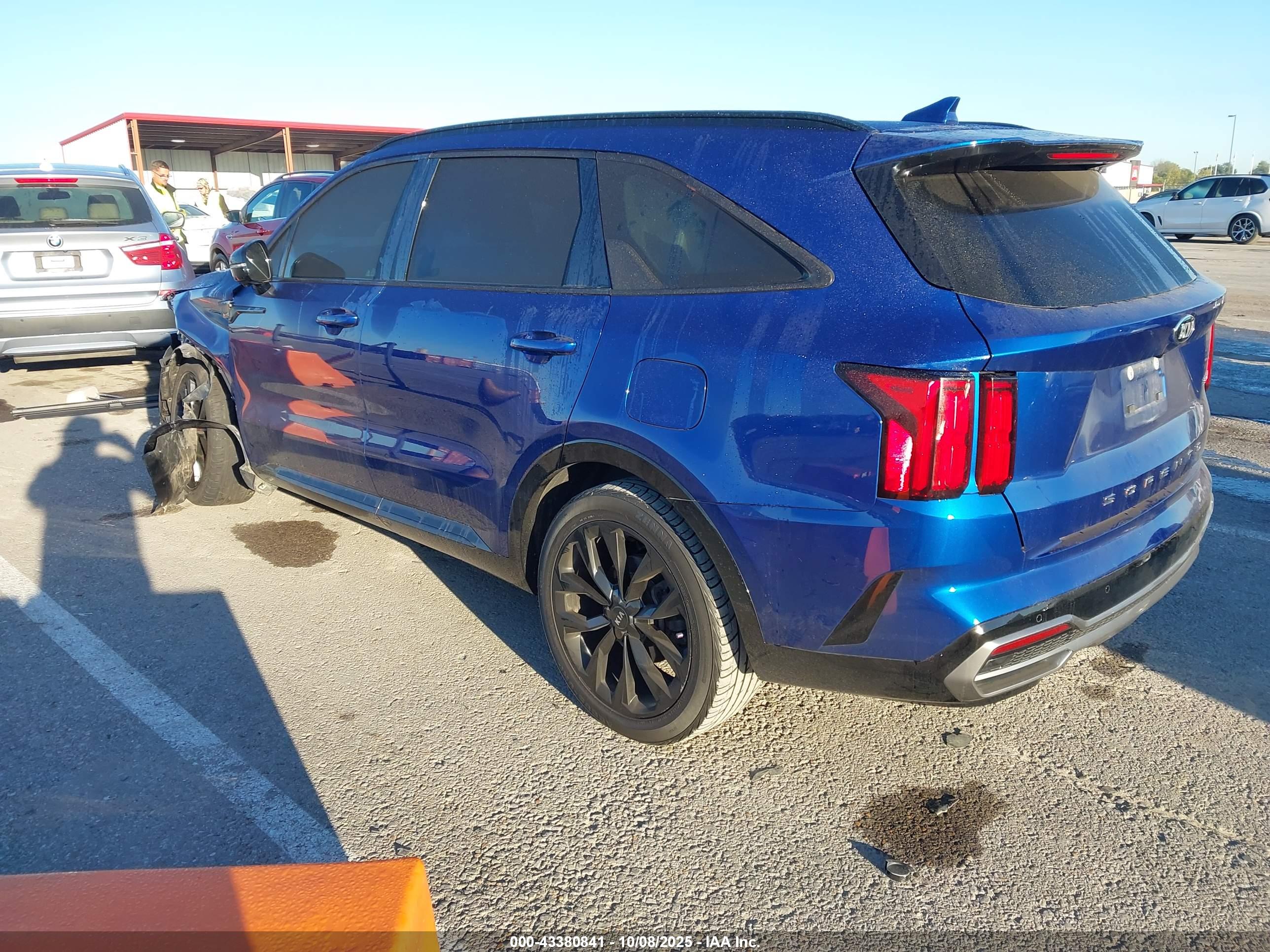 KIA SORENTO image 3