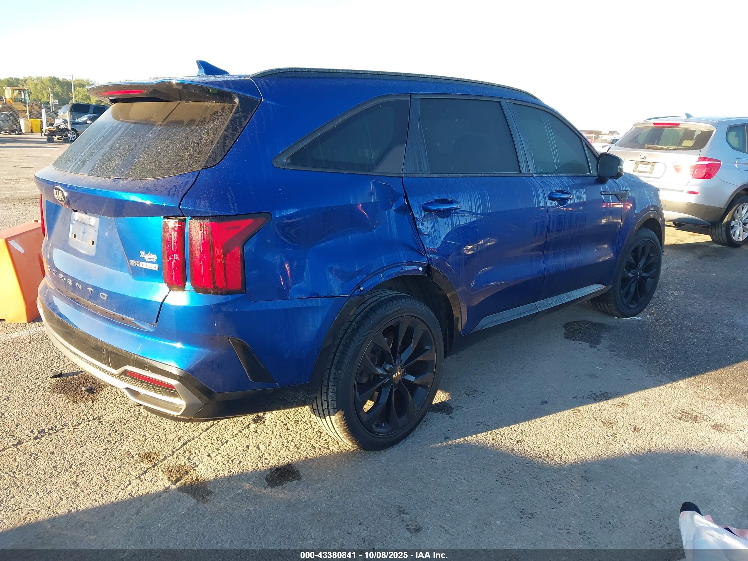 KIA SORENTO image 4