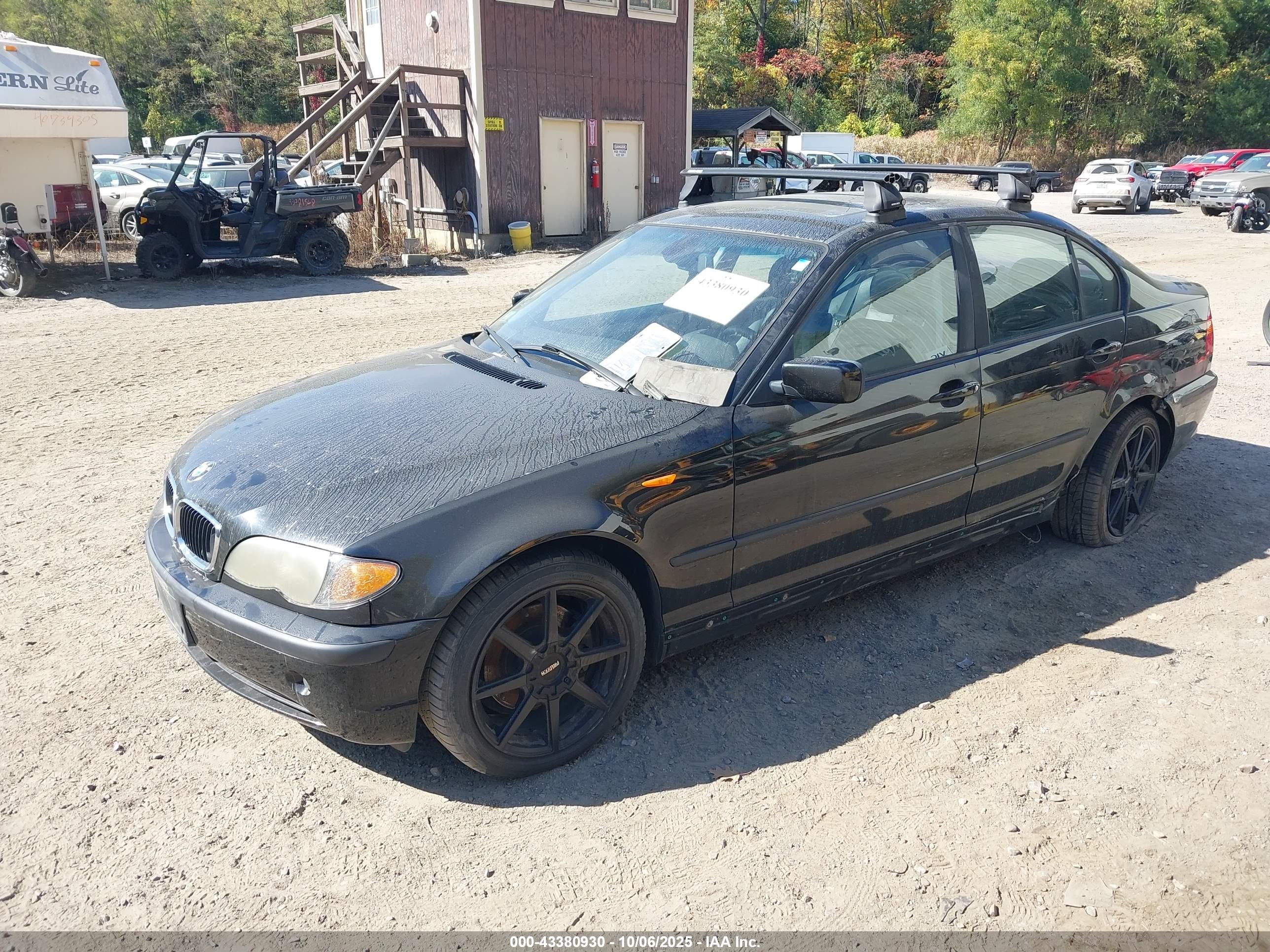 BMW 325XI image 2