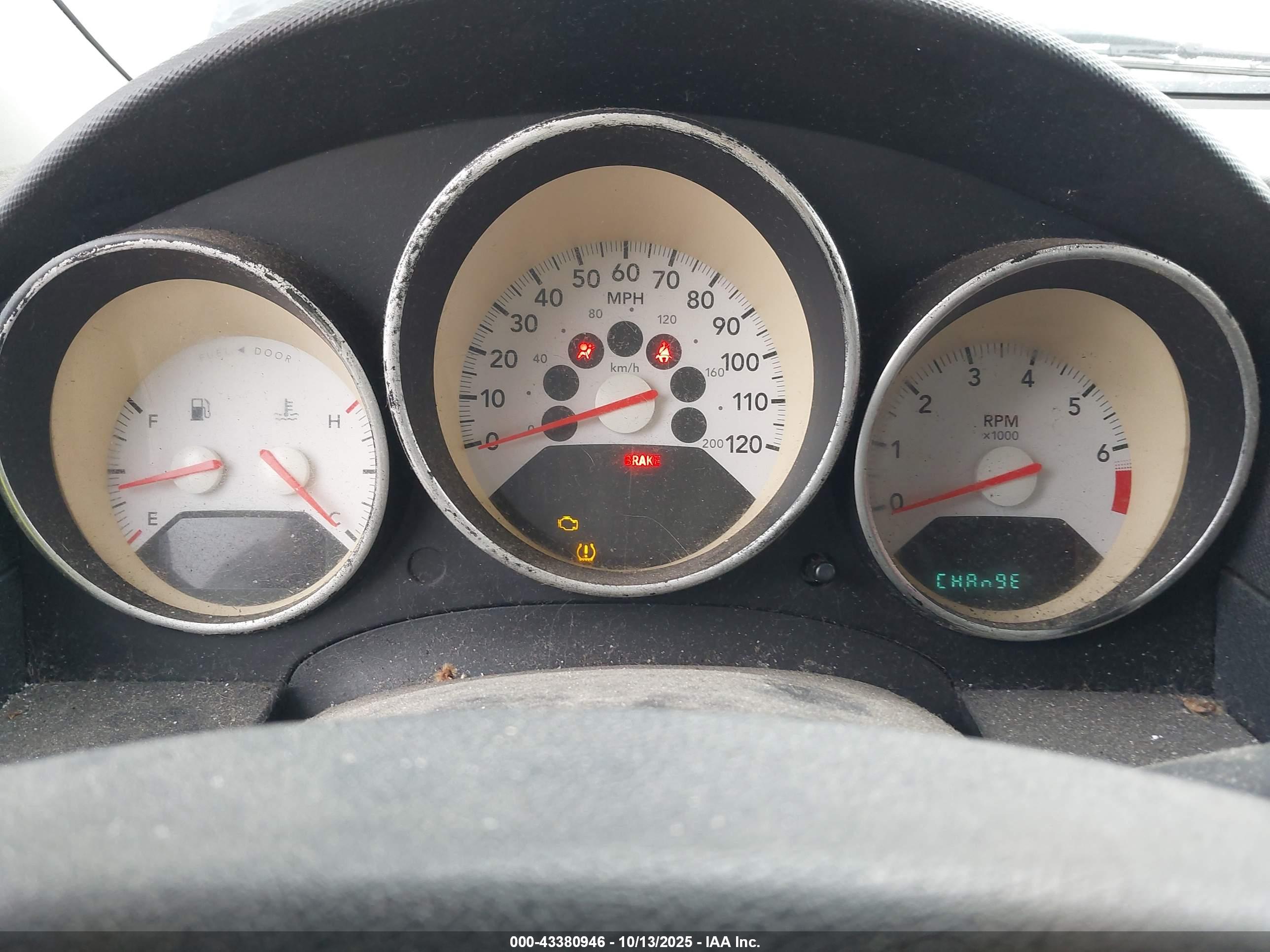 DODGE CALIBER image 7
