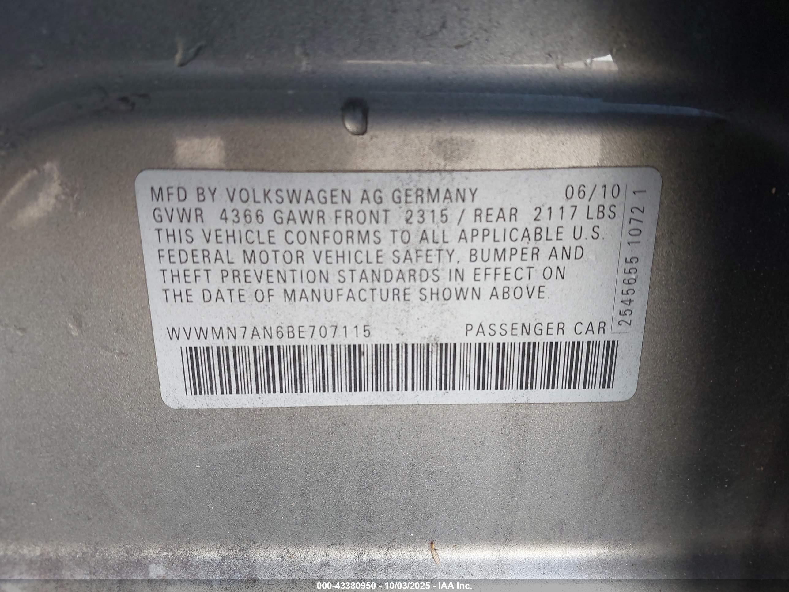 VOLKSWAGEN CC image 9