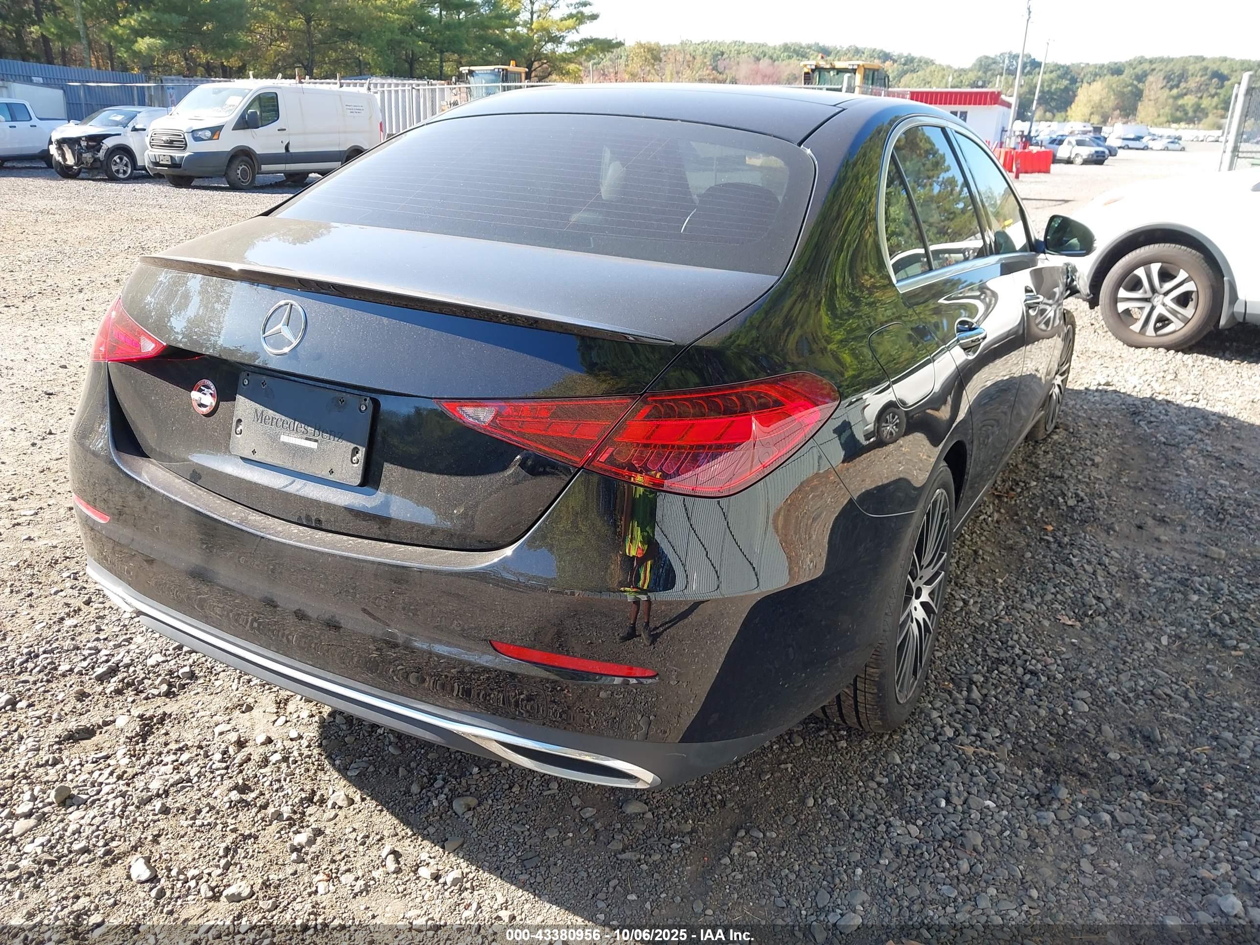 MERCEDES-BENZ C image 4