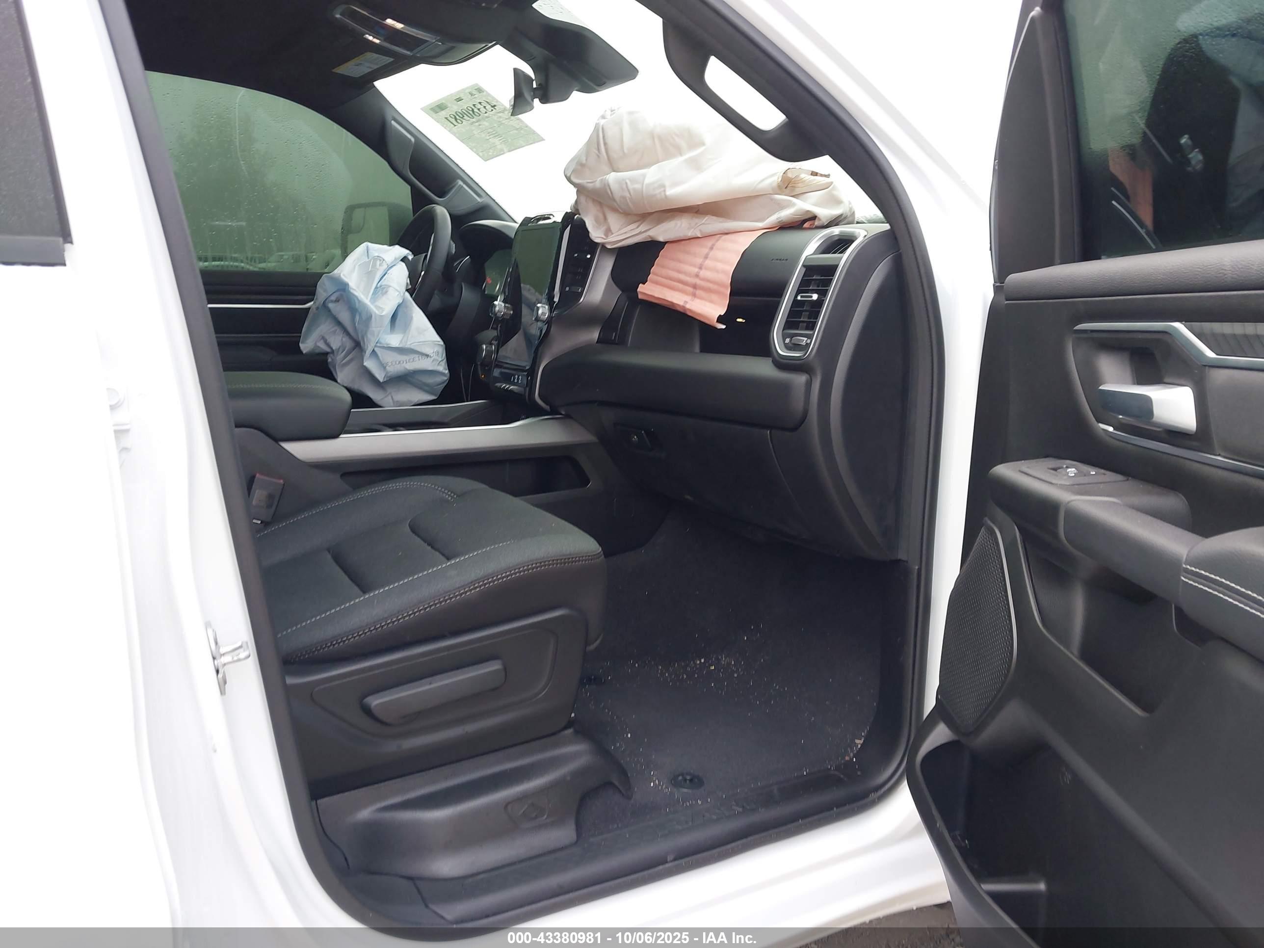 RAM 1500 image 5