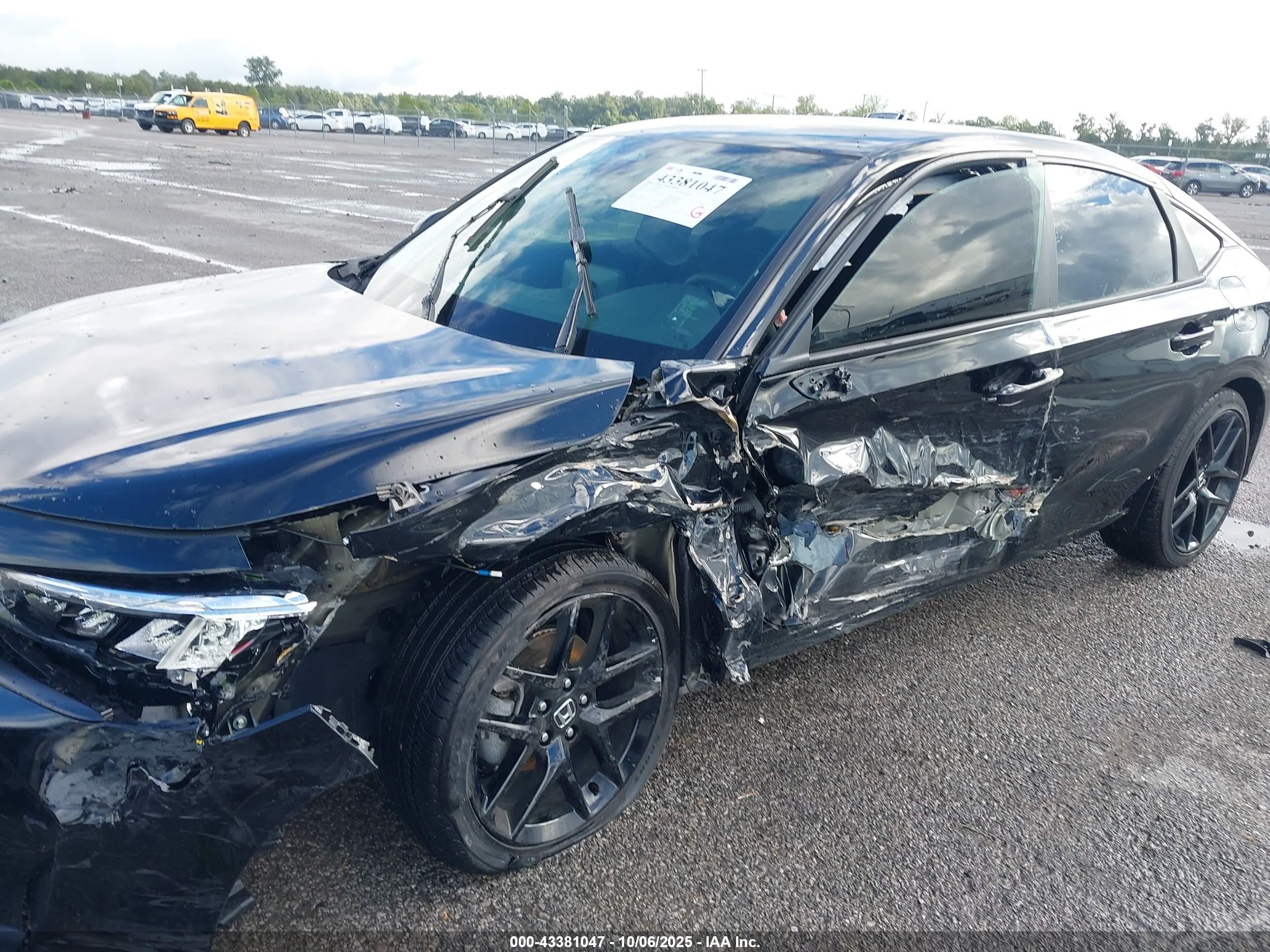 HONDA CIVIC image 6