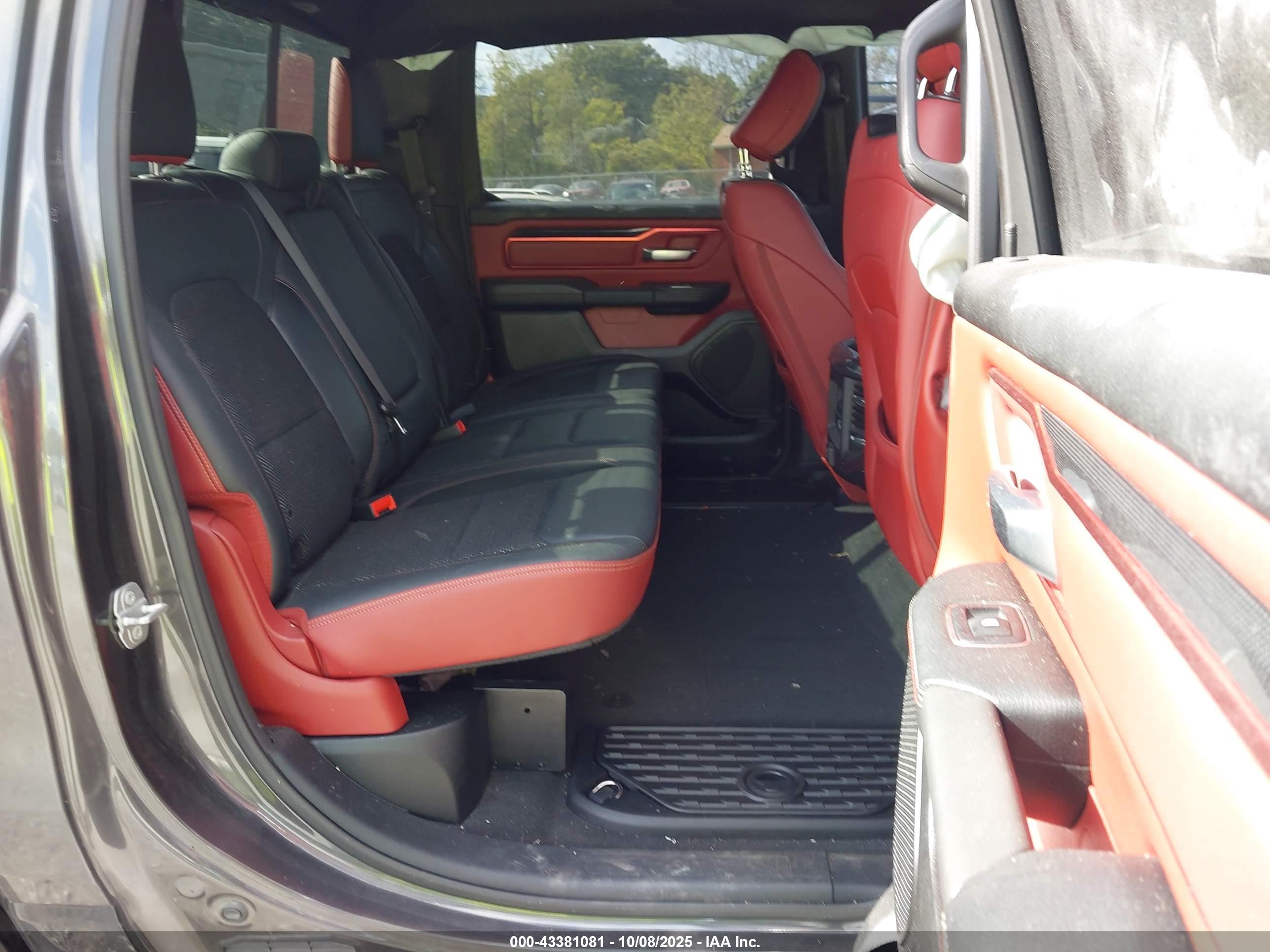 RAM 1500 image 8