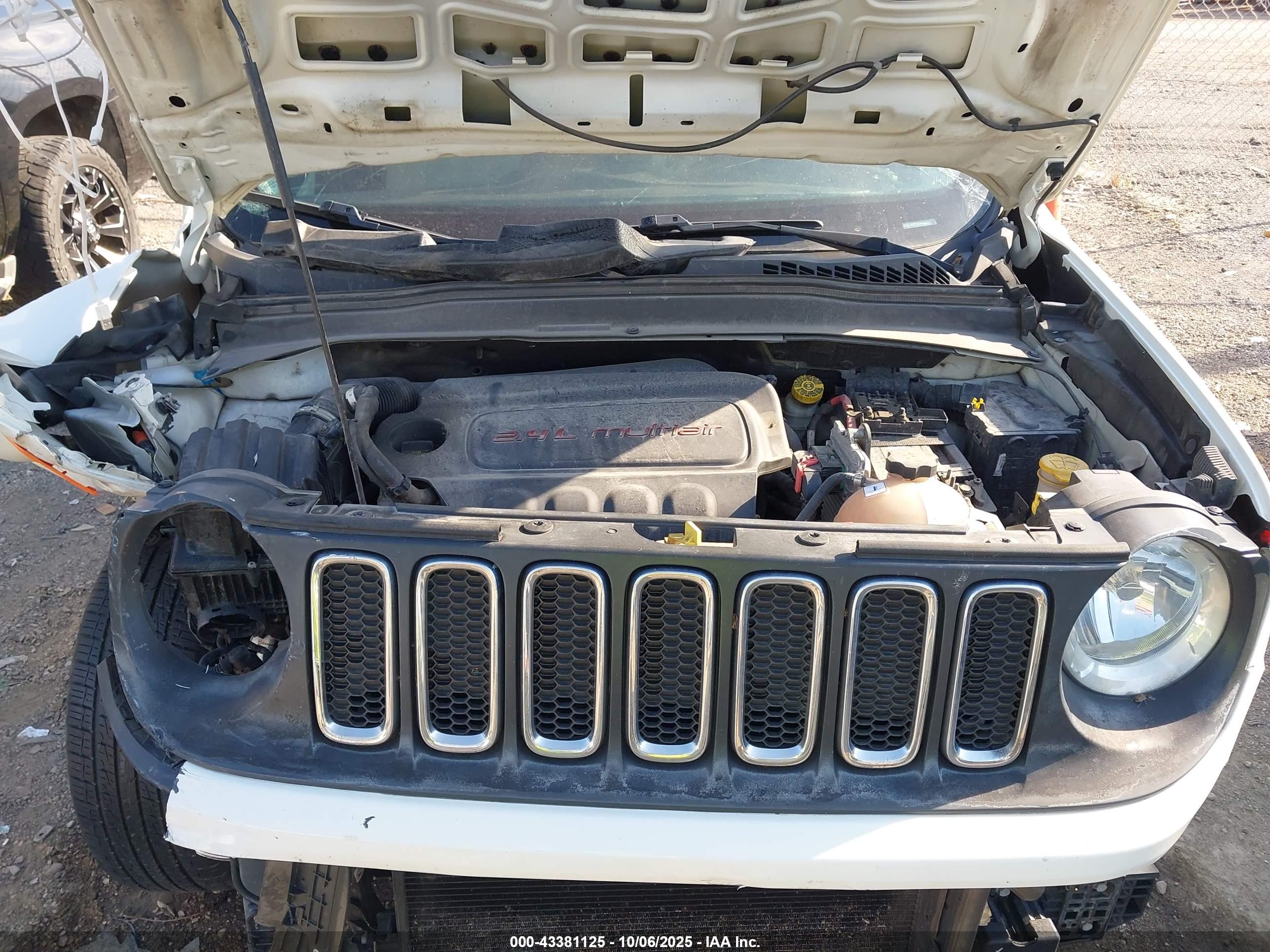 JEEP RENEGADE image 10