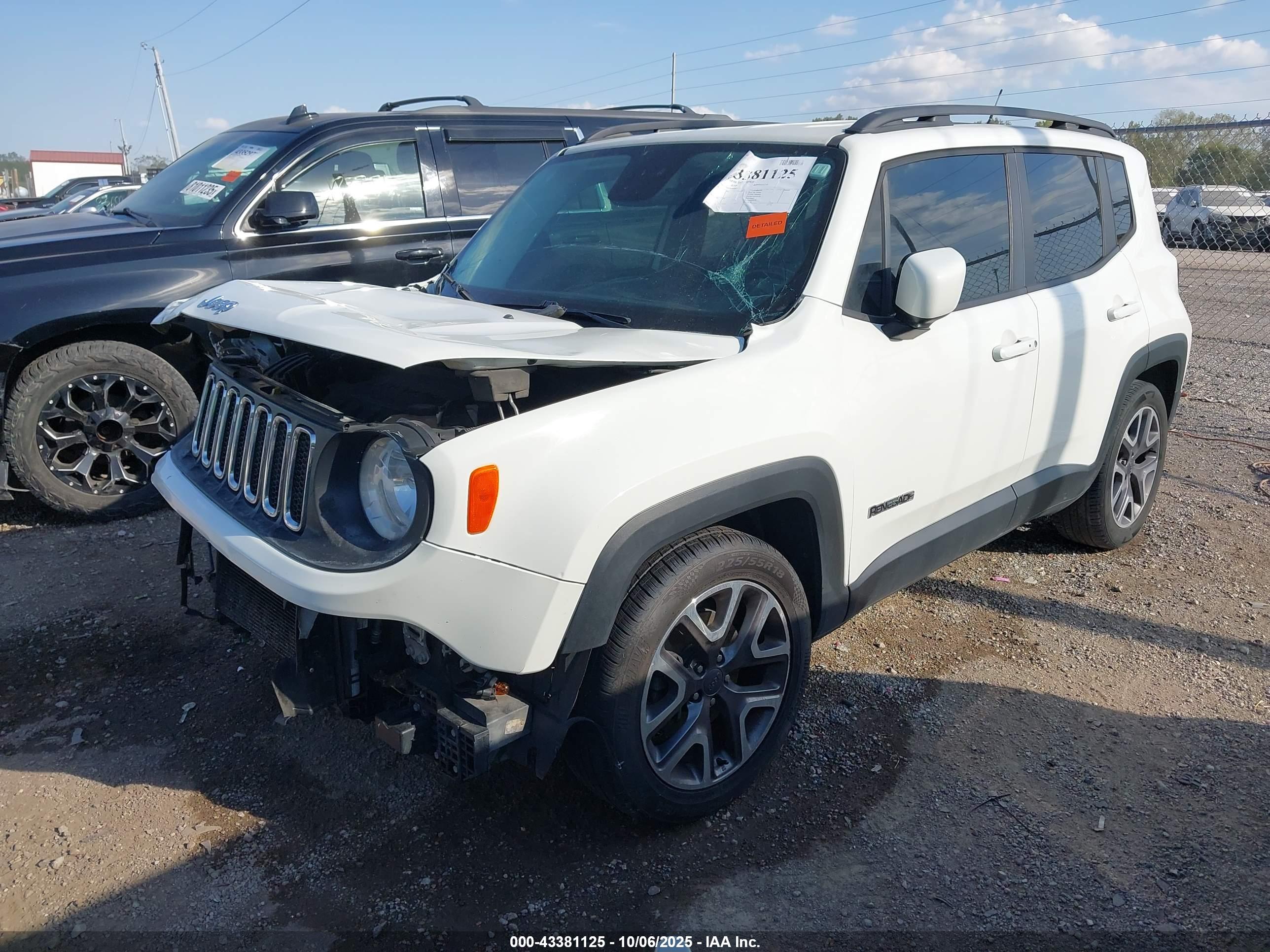 JEEP RENEGADE image 2