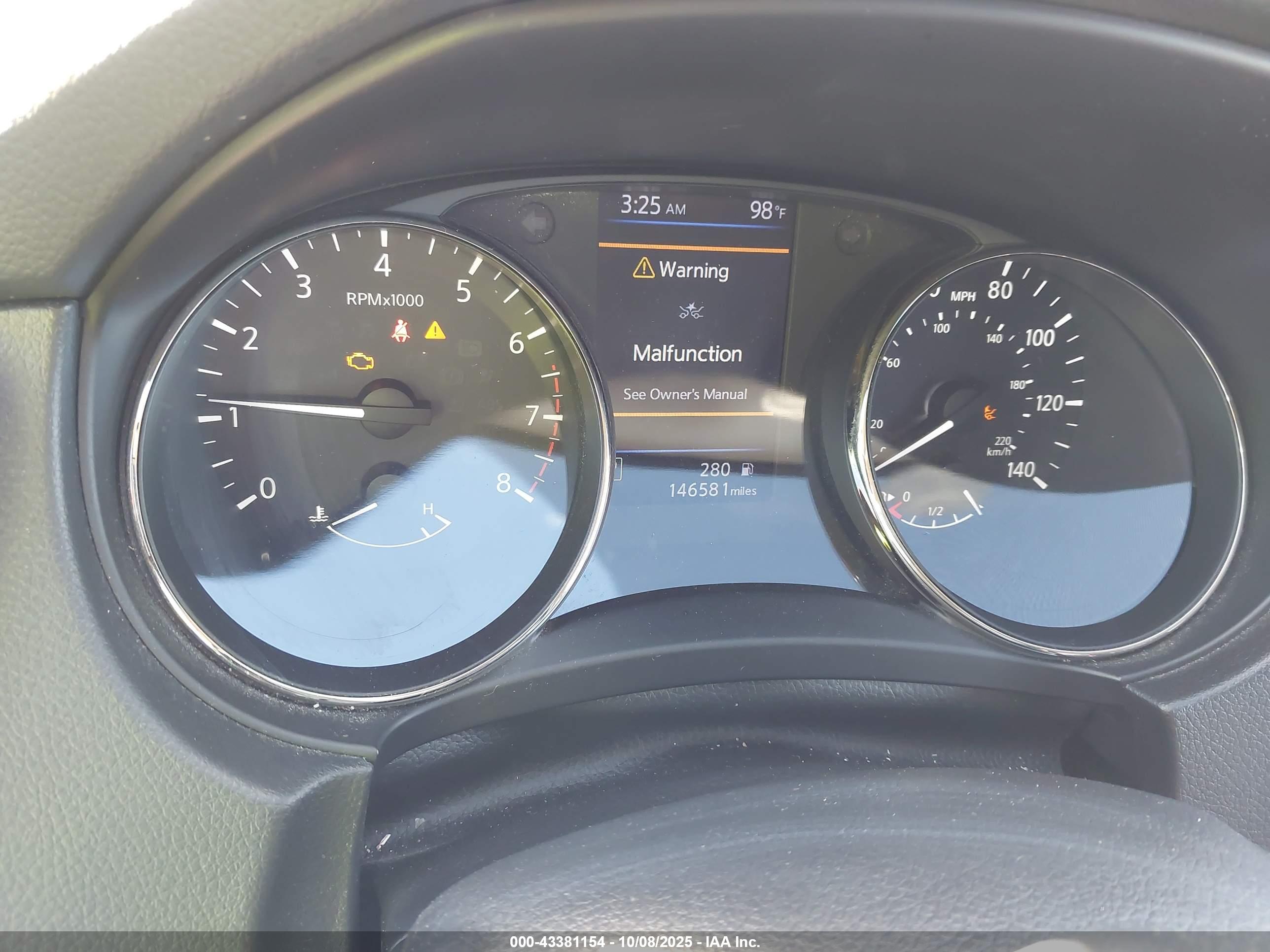 NISSAN ROGUE image 7