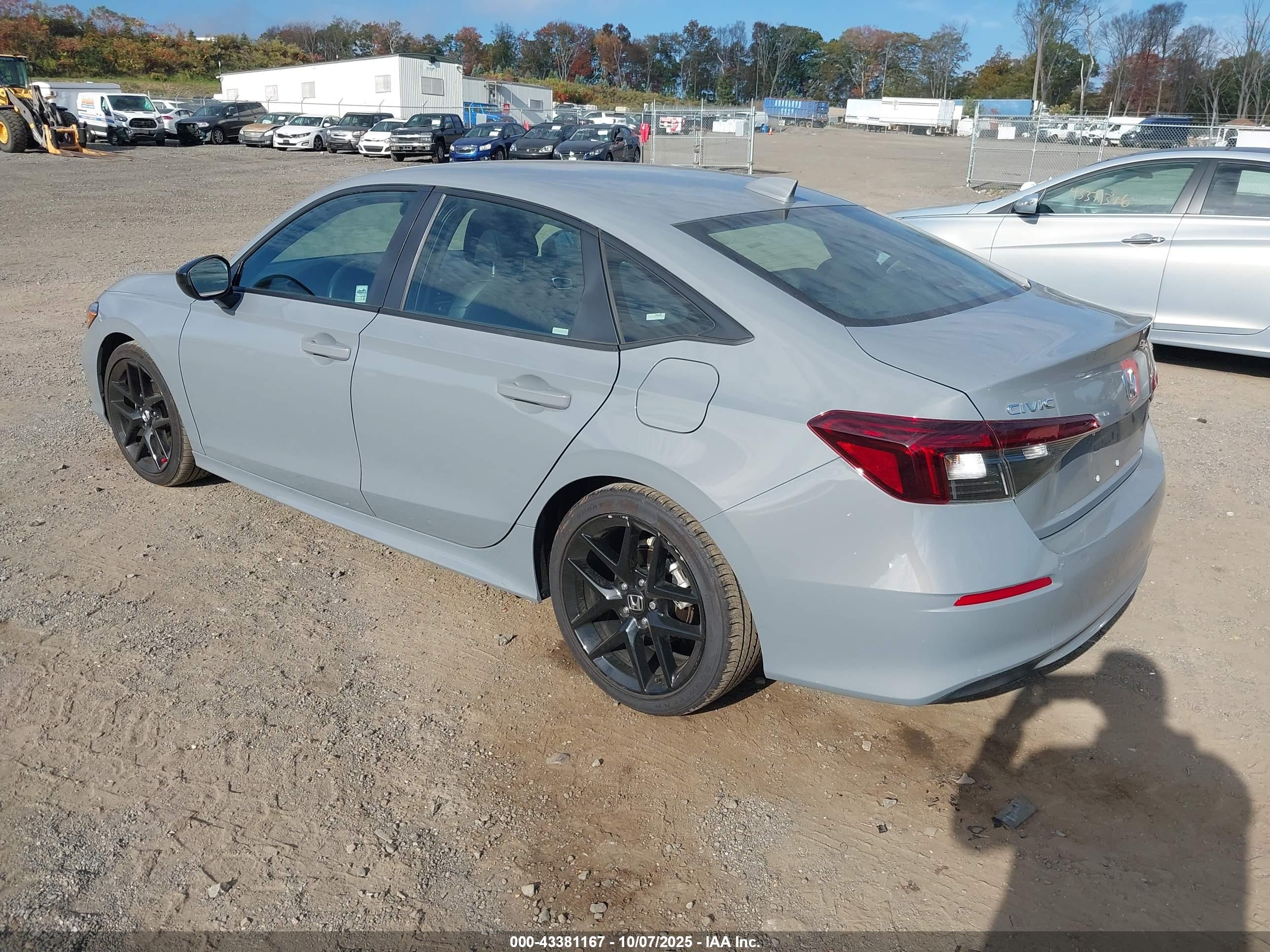 HONDA CIVIC image 3