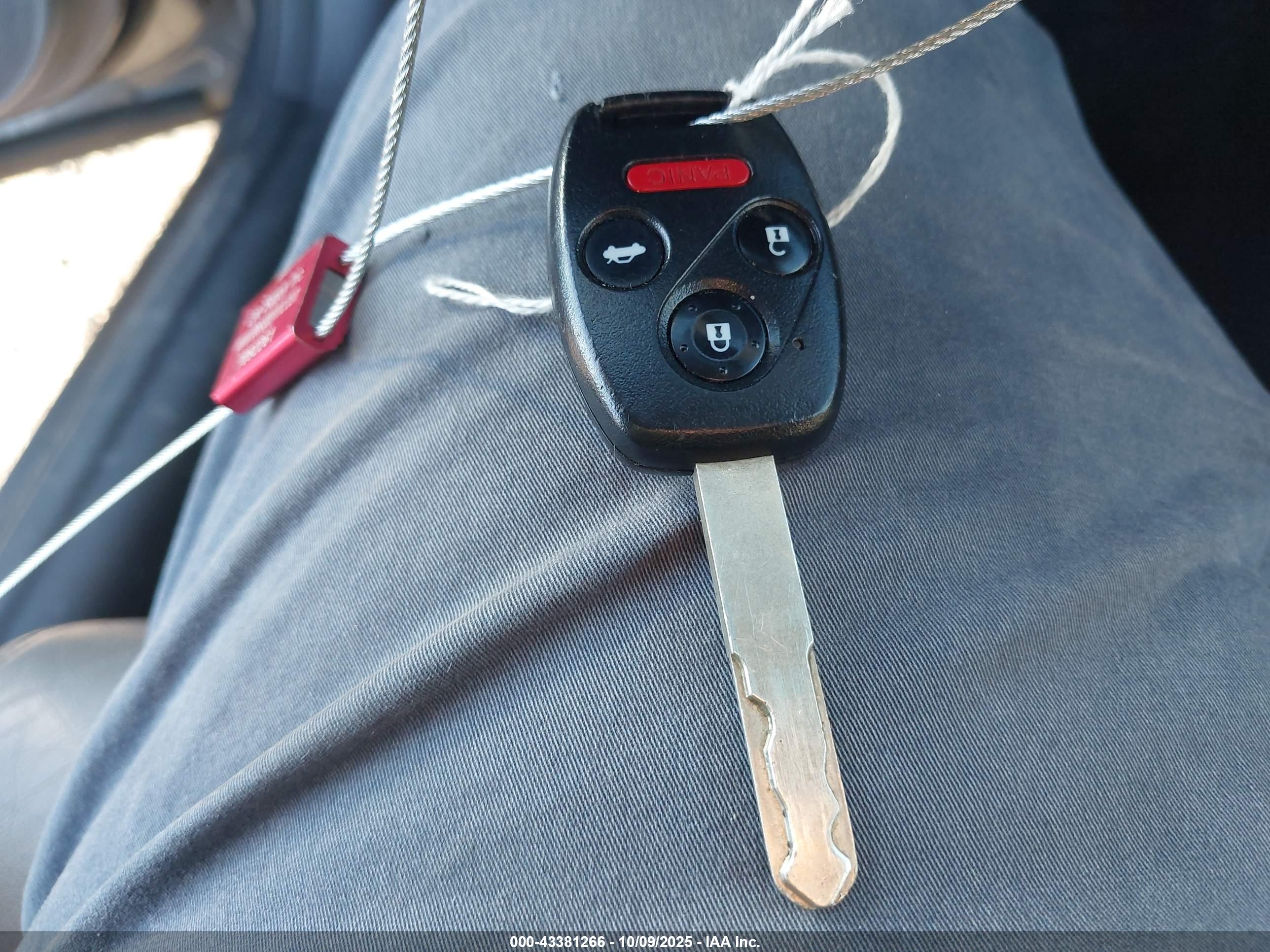 HONDA CIVIC image 11