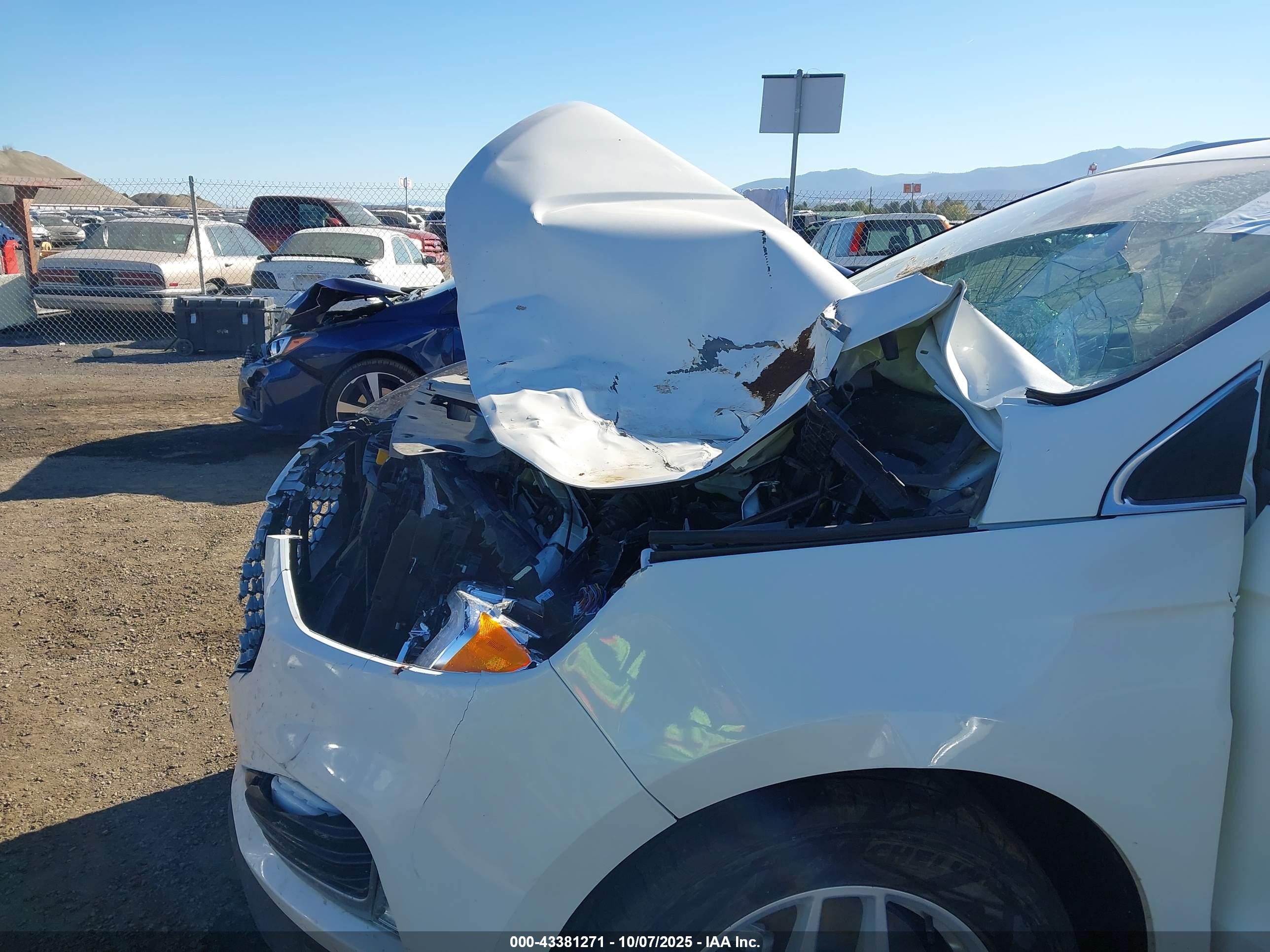 FORD EDGE image 6