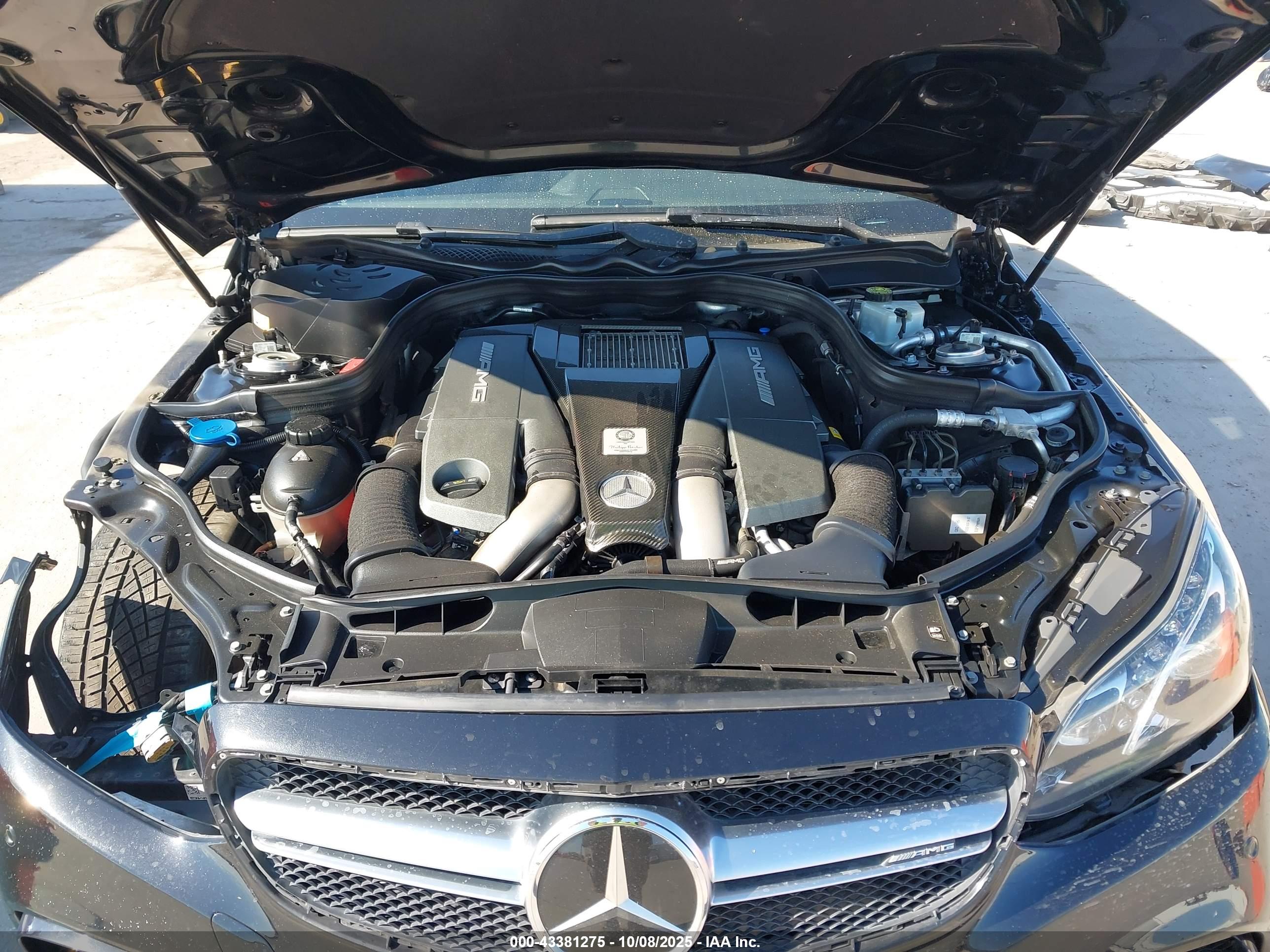 MERCEDES-BENZ E image 10