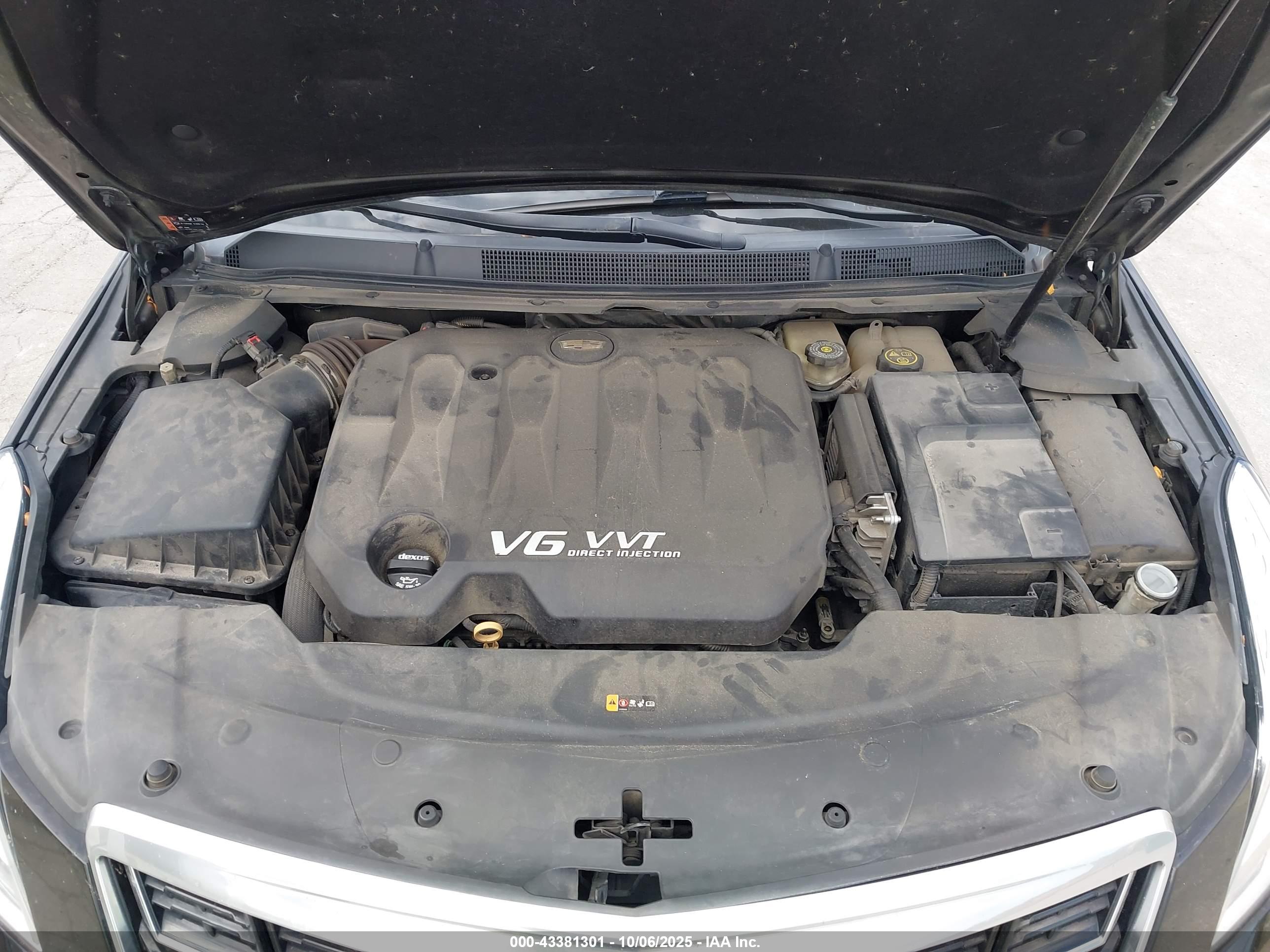 CADILLAC XTS image 10