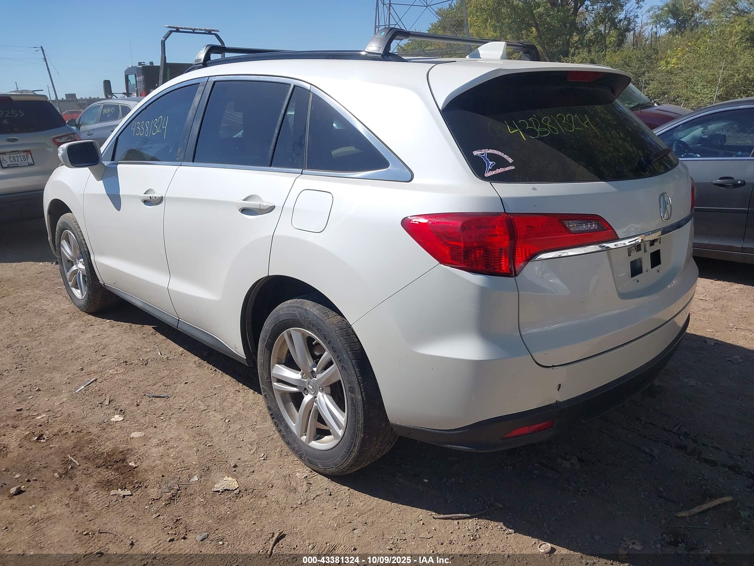 ACURA RDX image 3