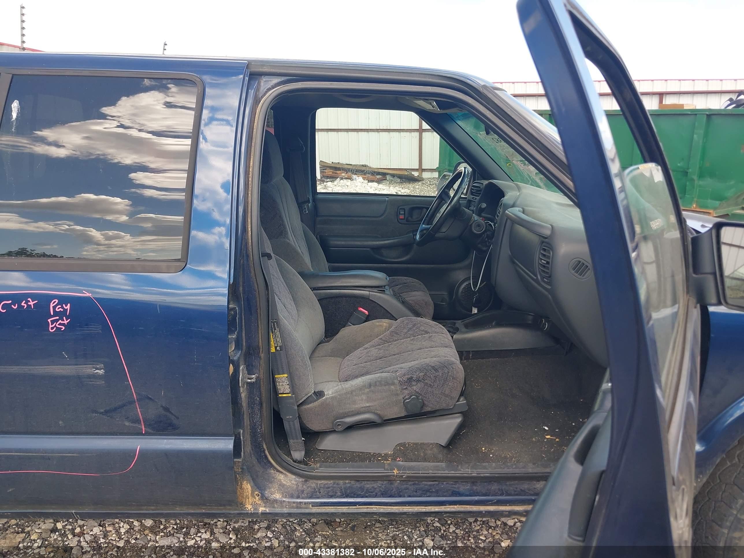 GMC SONOMA image 5