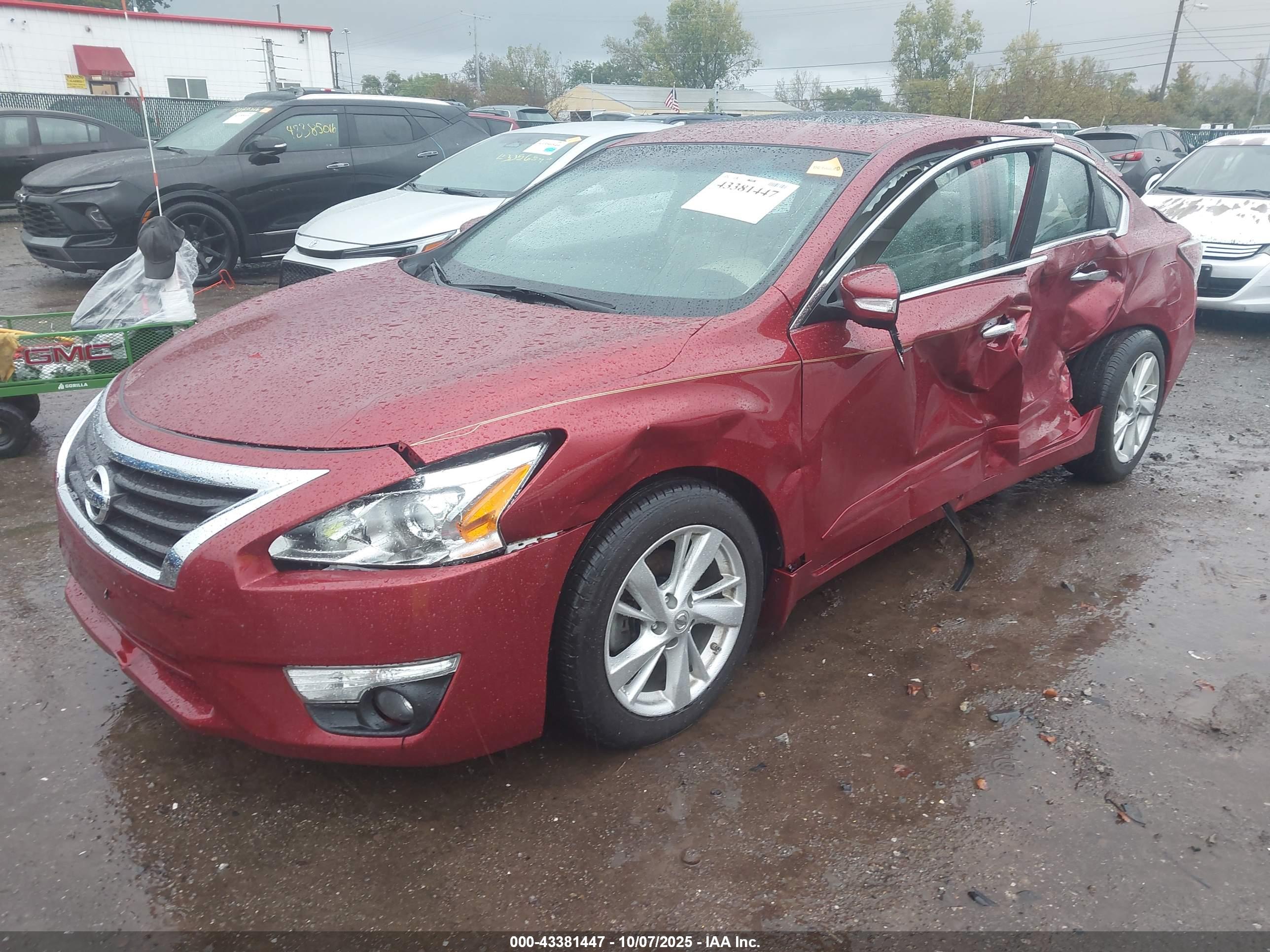 NISSAN ALTIMA image 2