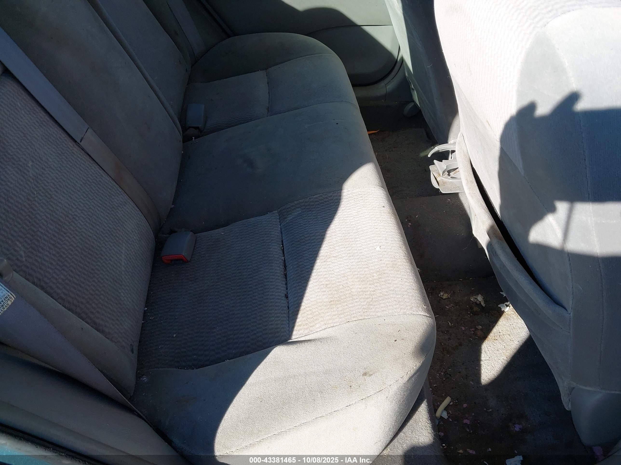 TOYOTA COROLLA image 8