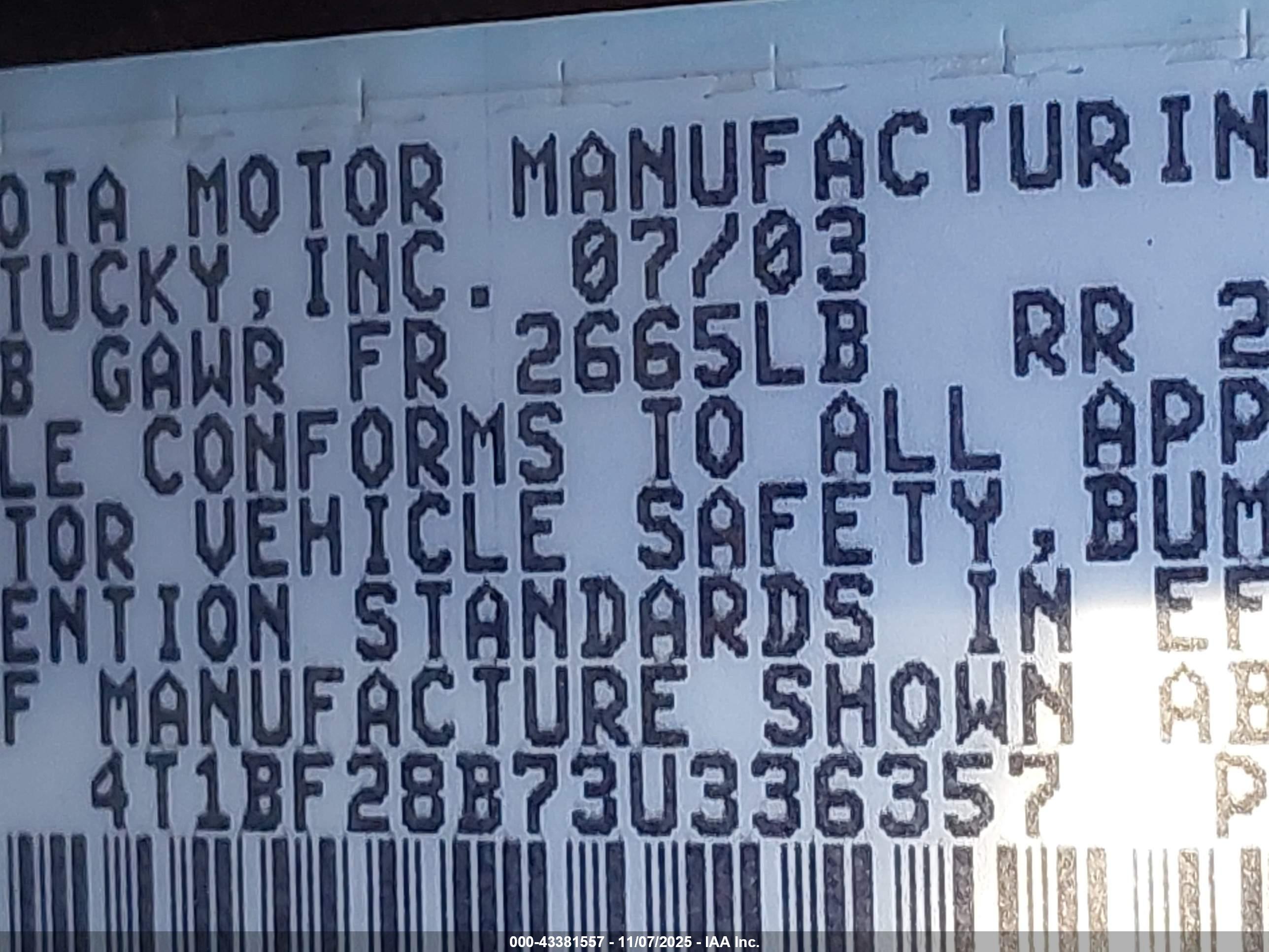 TOYOTA AVALON image 9
