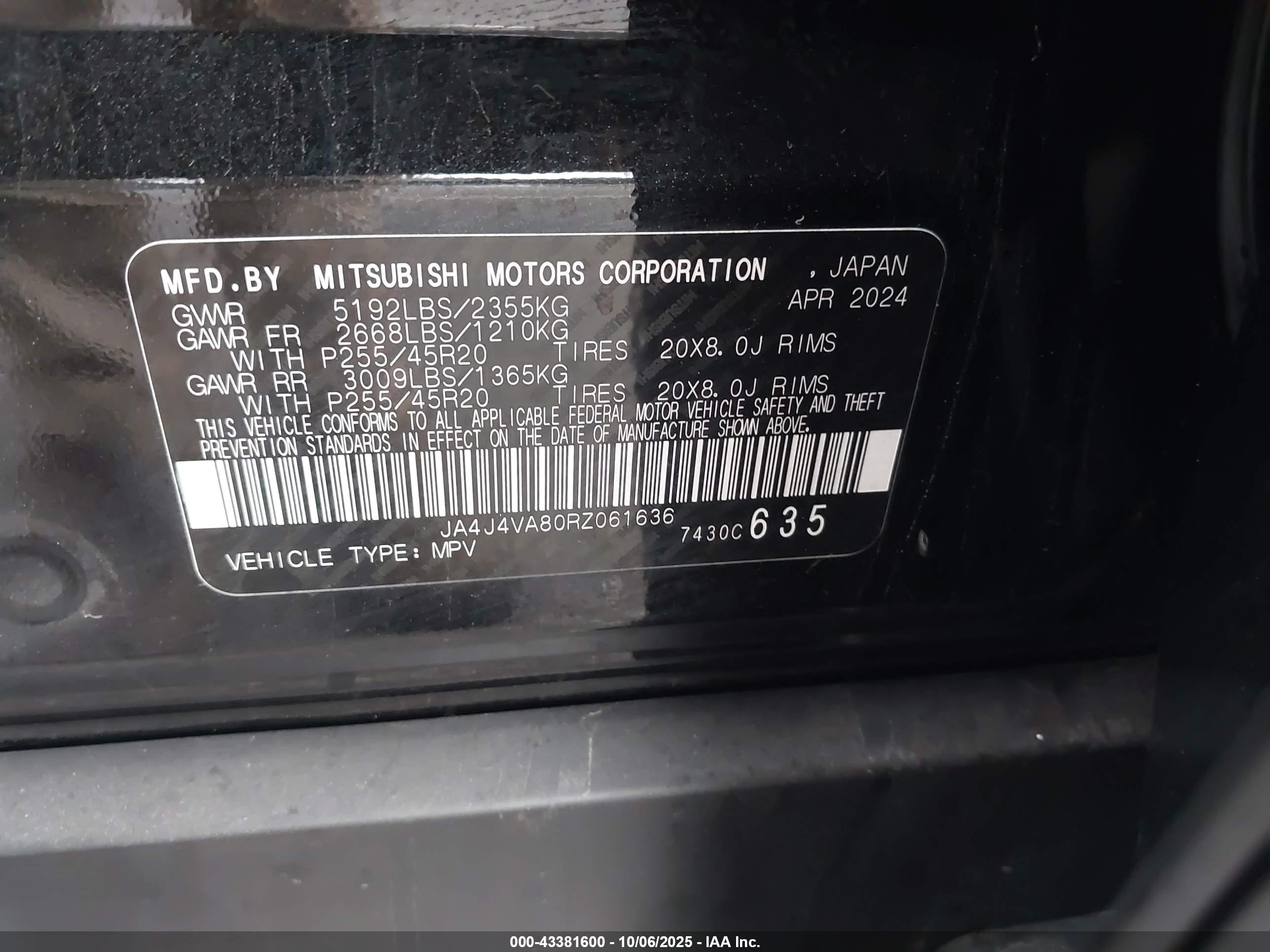 MITSUBISHI OUTLANDER image 9