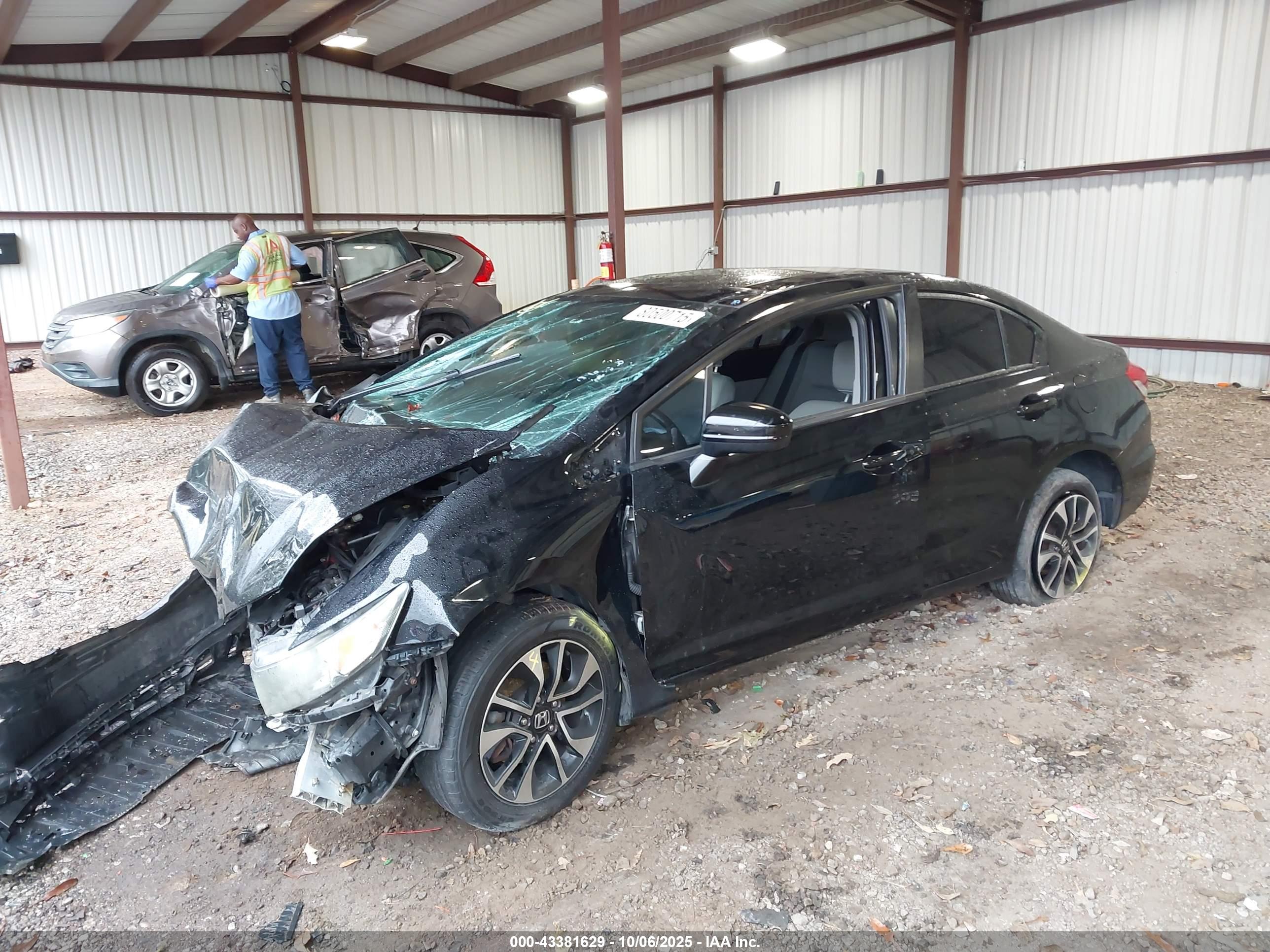 HONDA CIVIC image 2