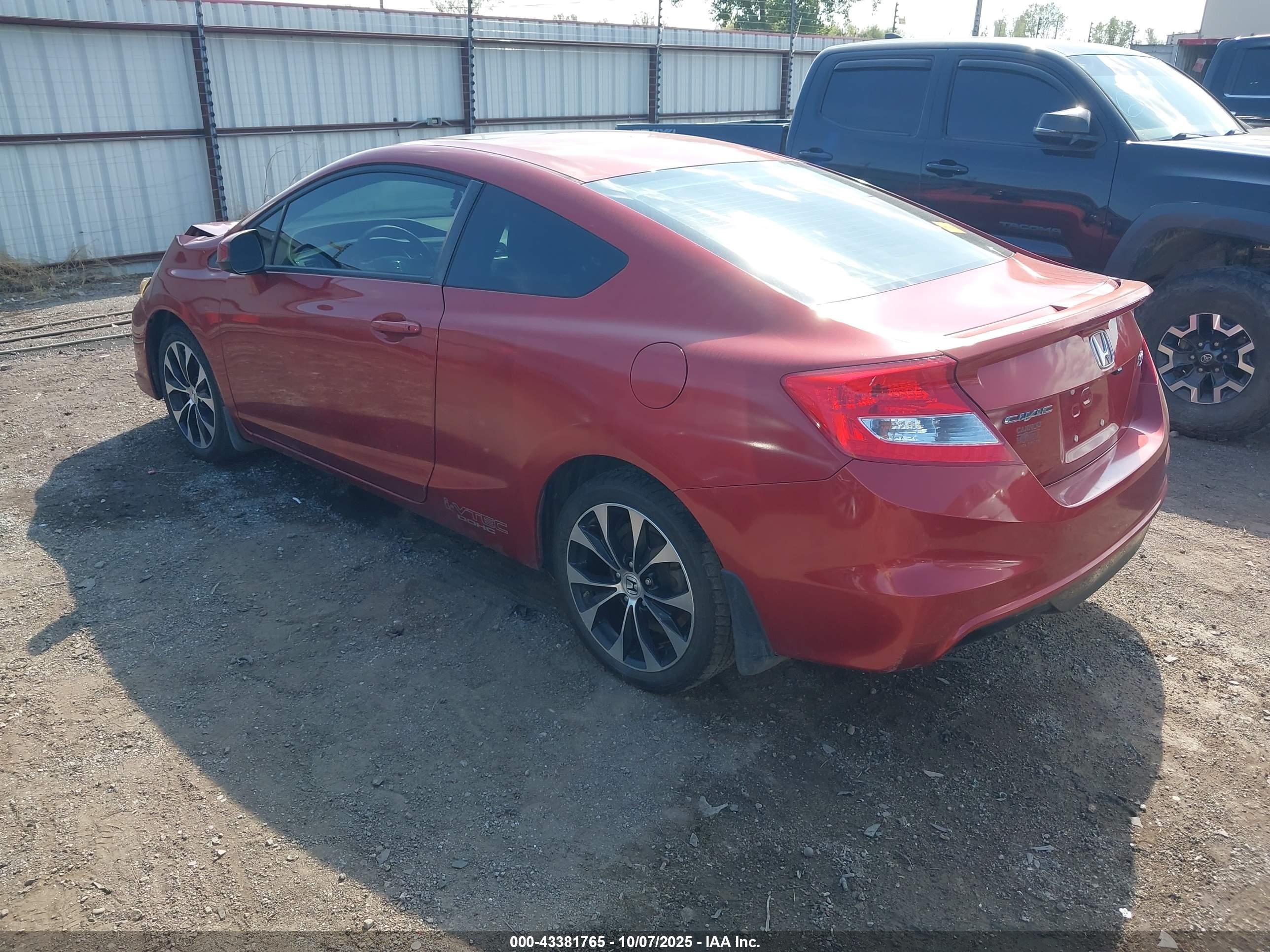 HONDA CIVIC image 3