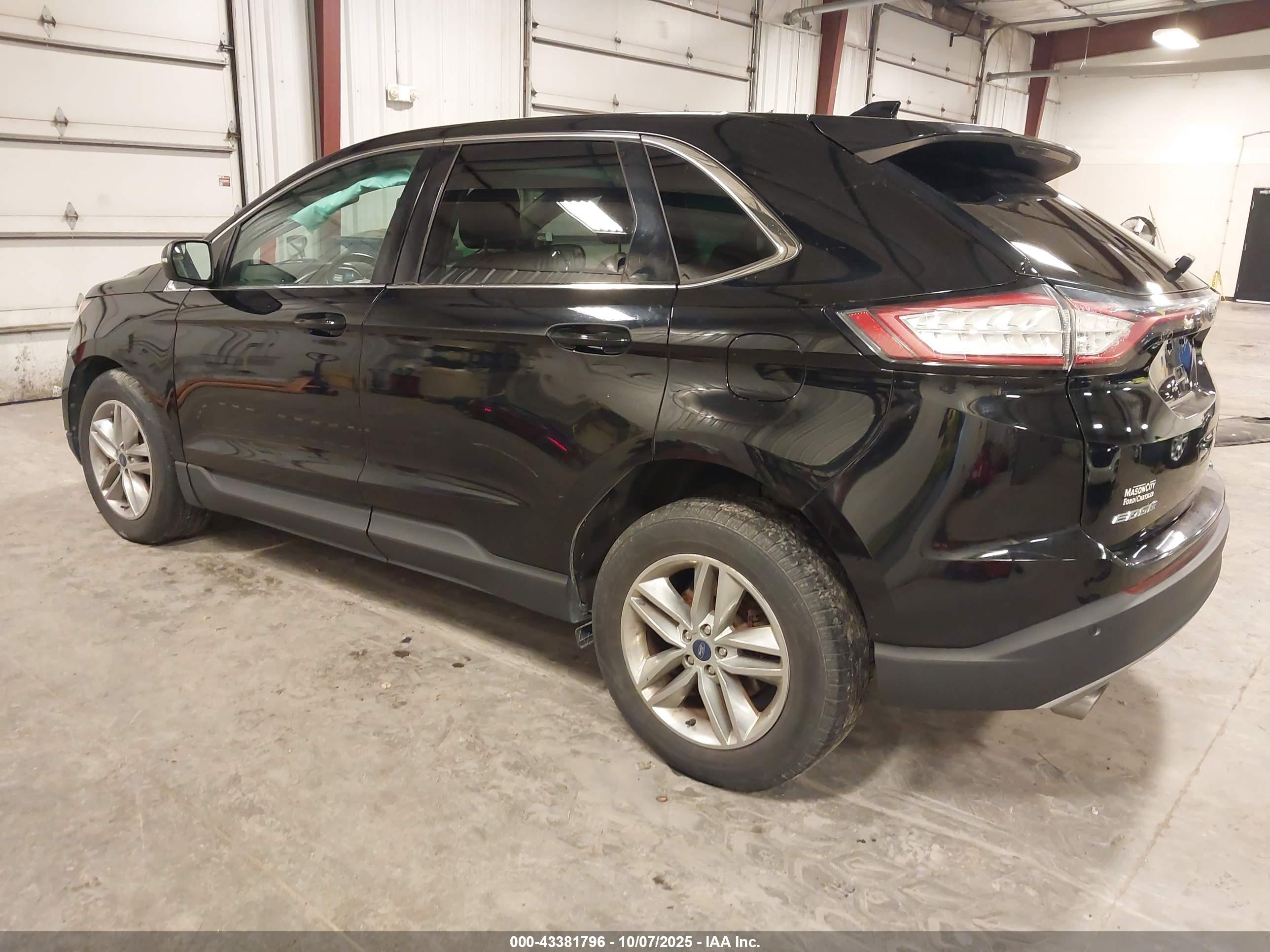 FORD EDGE image 3