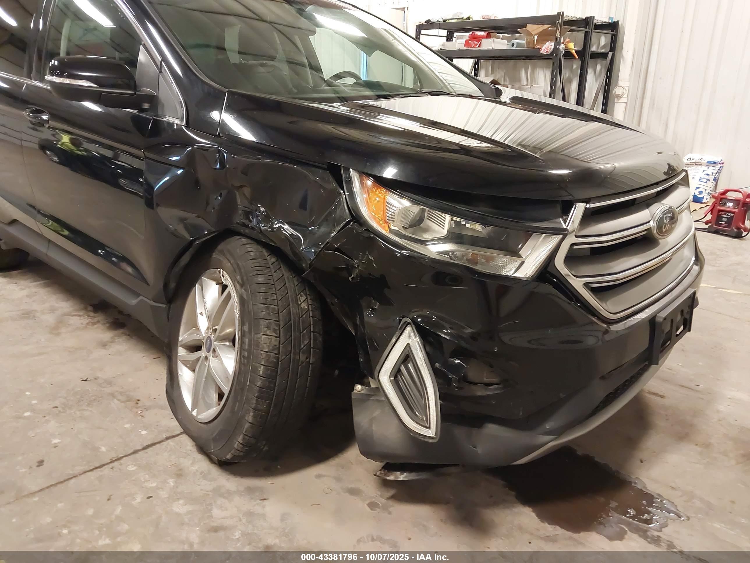 FORD EDGE image 6