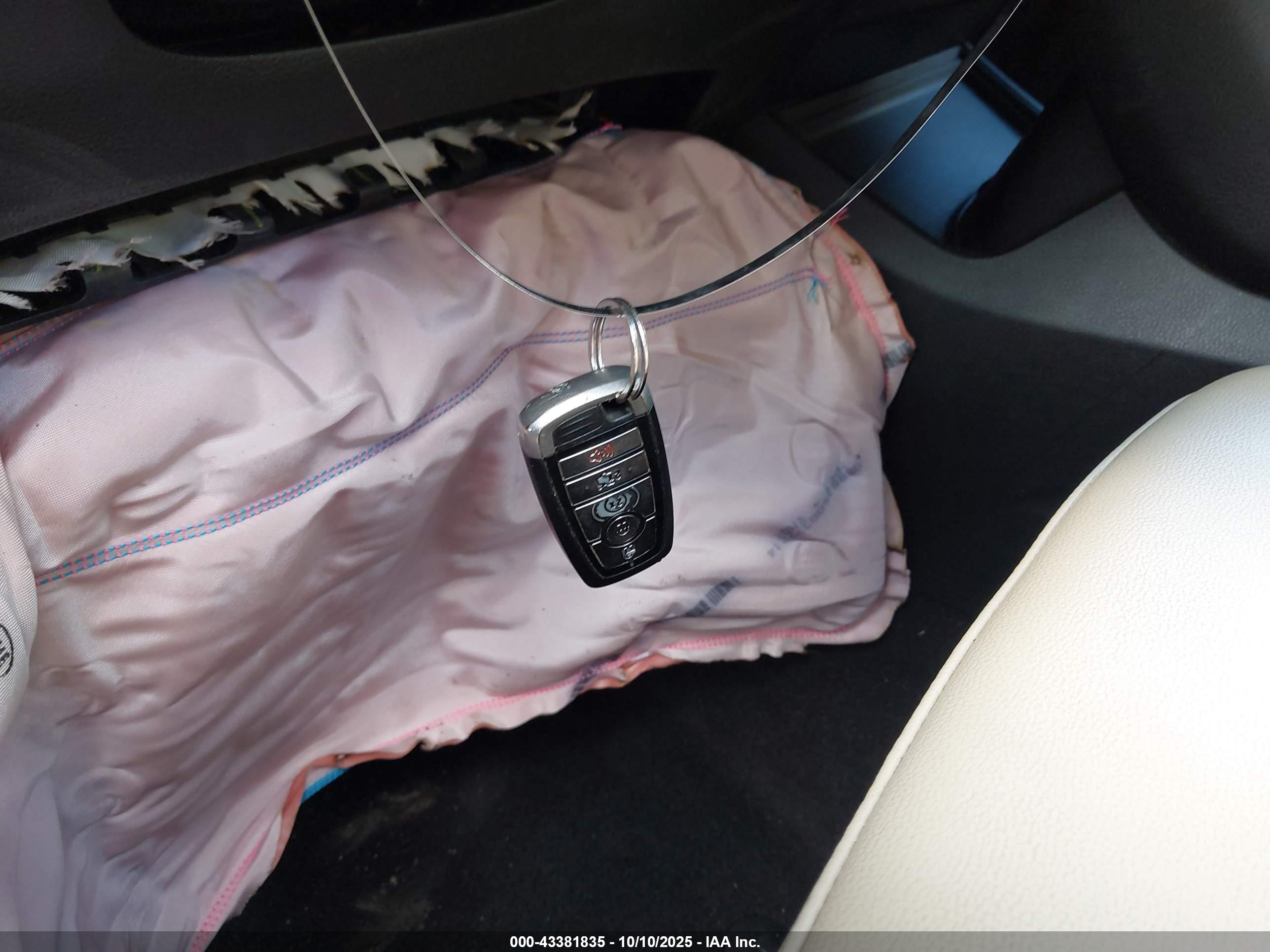 FORD EDGE image 11