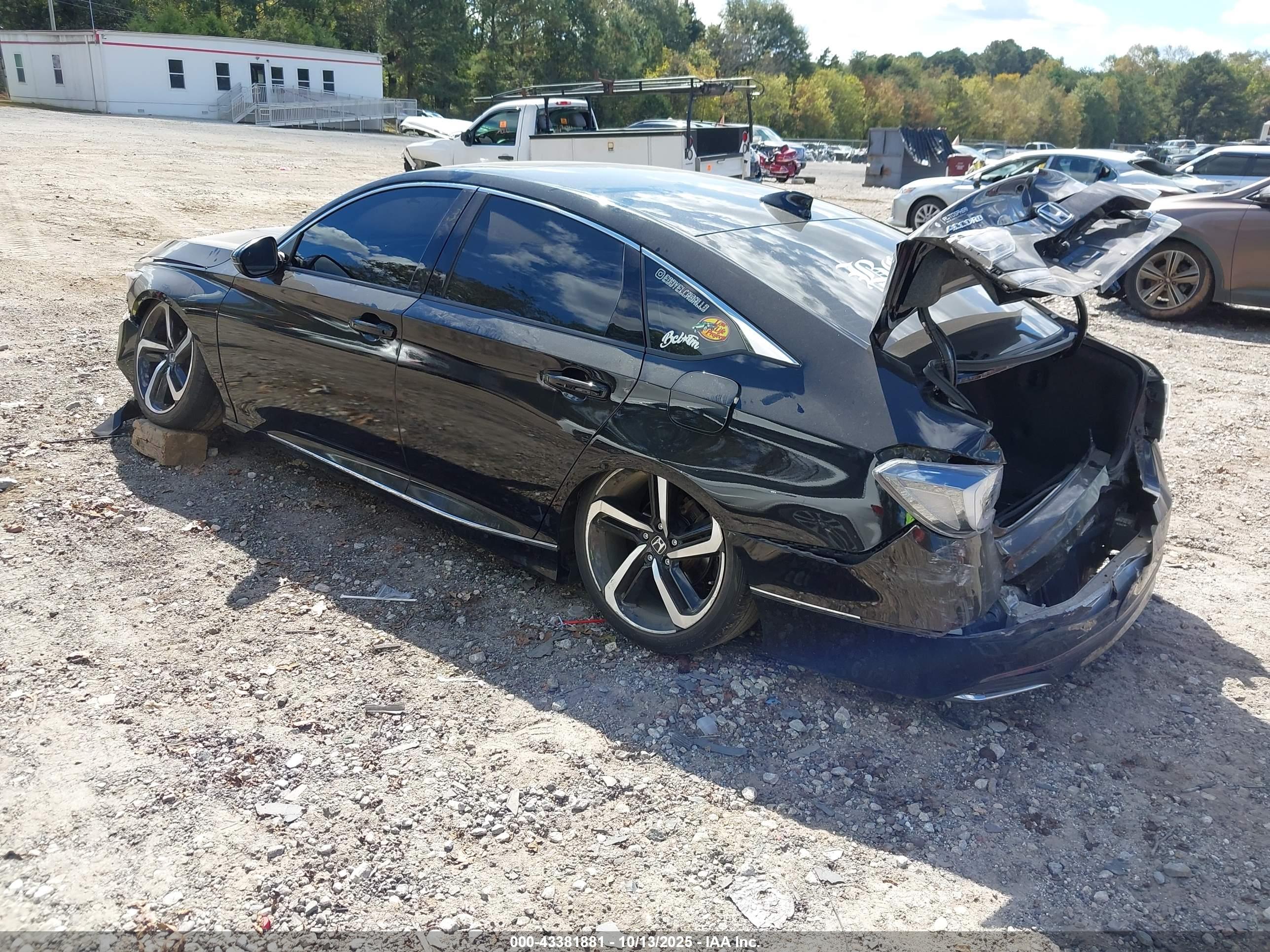 HONDA ACCORD image 3